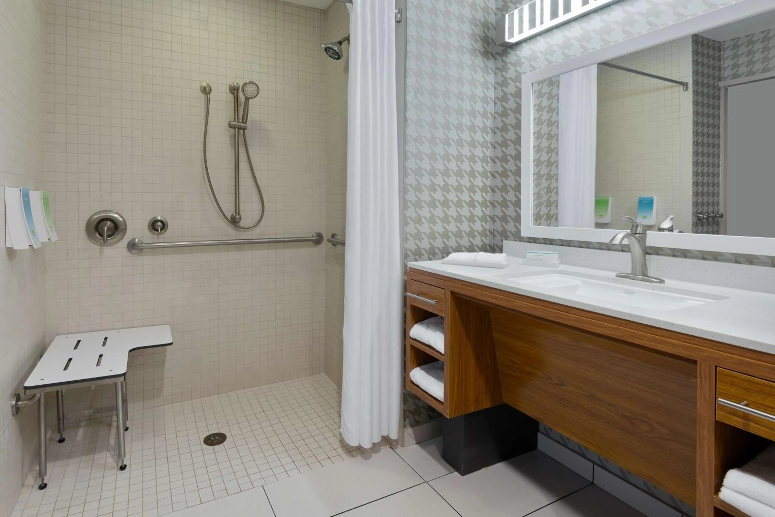 Bathroom in Home2 Suites by Hilton Charleston Airport Convention Center, SC