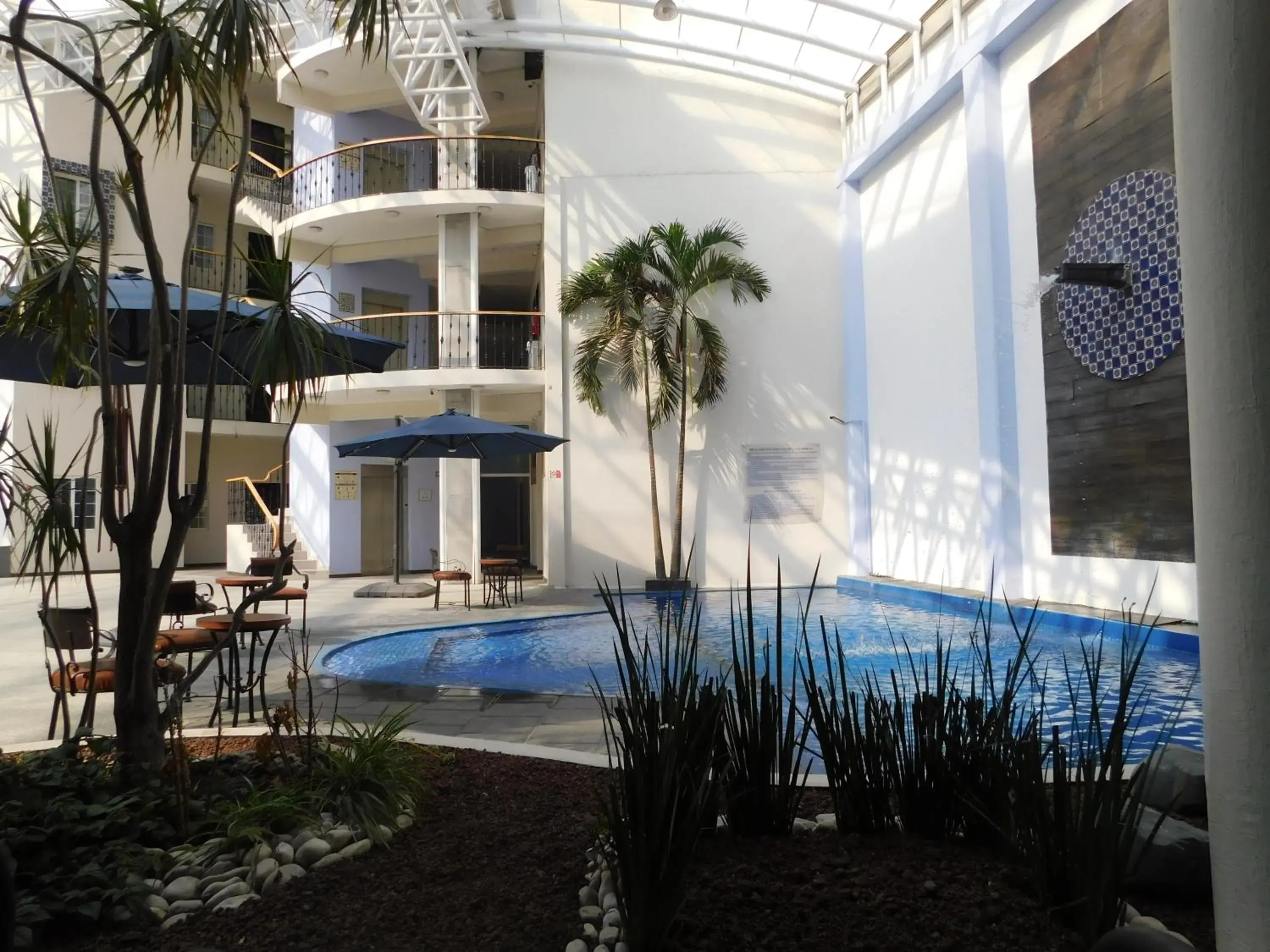 Swimming pool in Plaza Poblana Swimming pool in Plaza Poblana