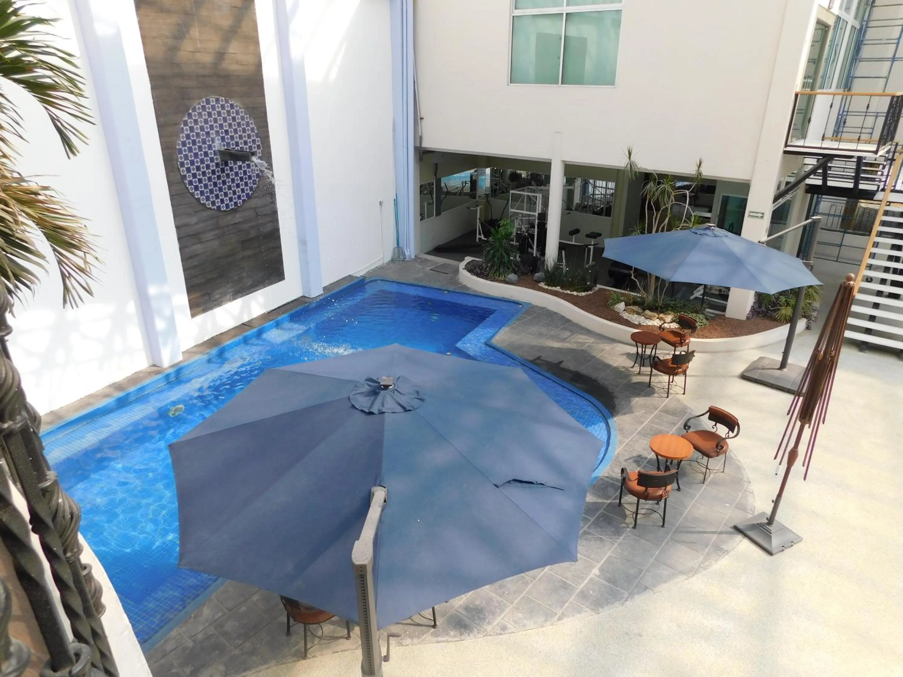 Swimming pool in Plaza Poblana