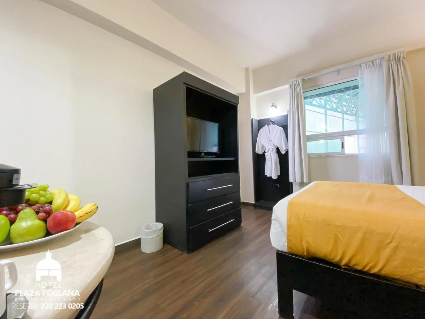 TV and multimedia, Bed in Plaza Poblana