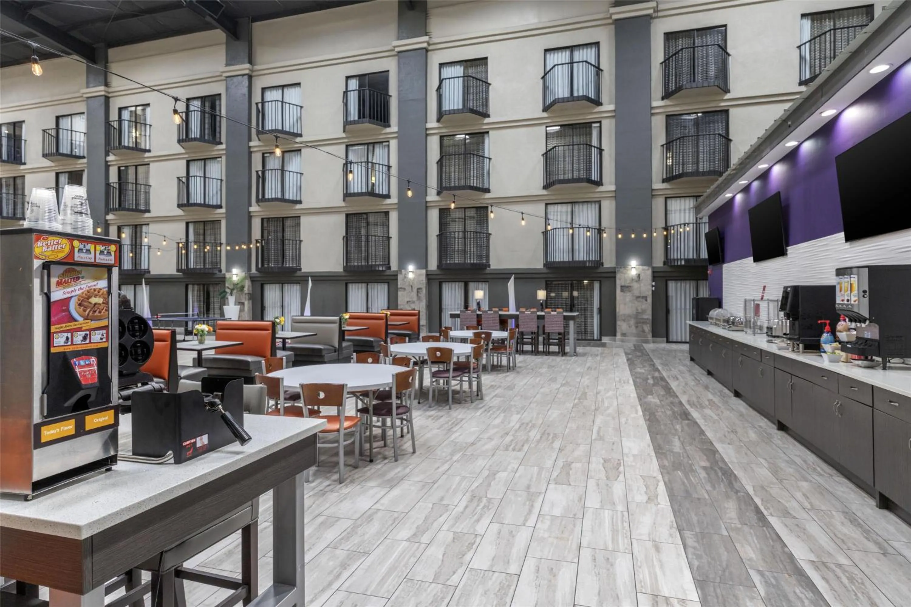 Breakfast in Best Western Plus Clemson Hotel & Conference Center