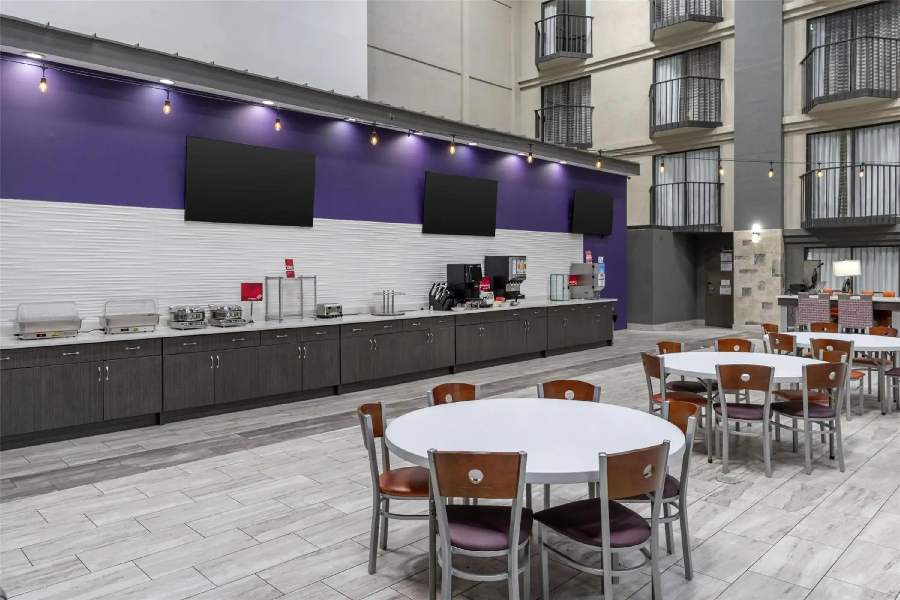 Breakfast in Best Western Plus Clemson Hotel & Conference Center Breakfast in Best Western Plus Clemson Hotel & Conference Center