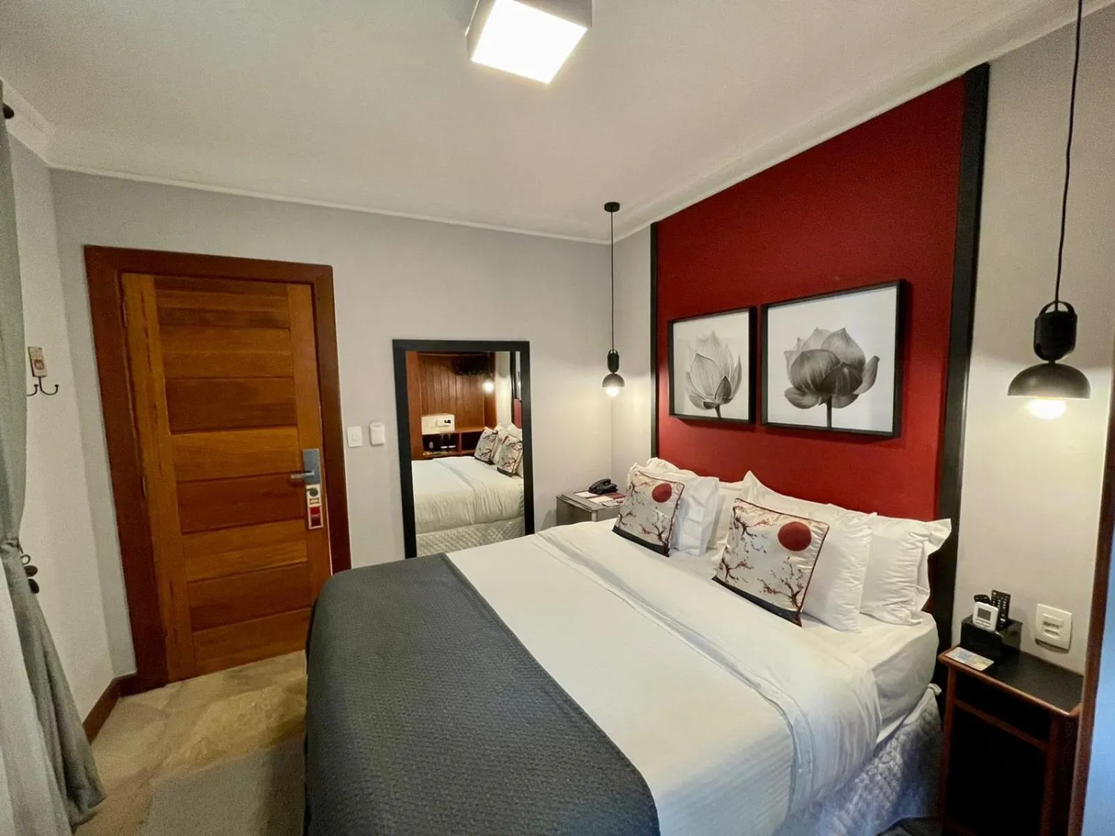 Bed in Quinta da Paz Resort