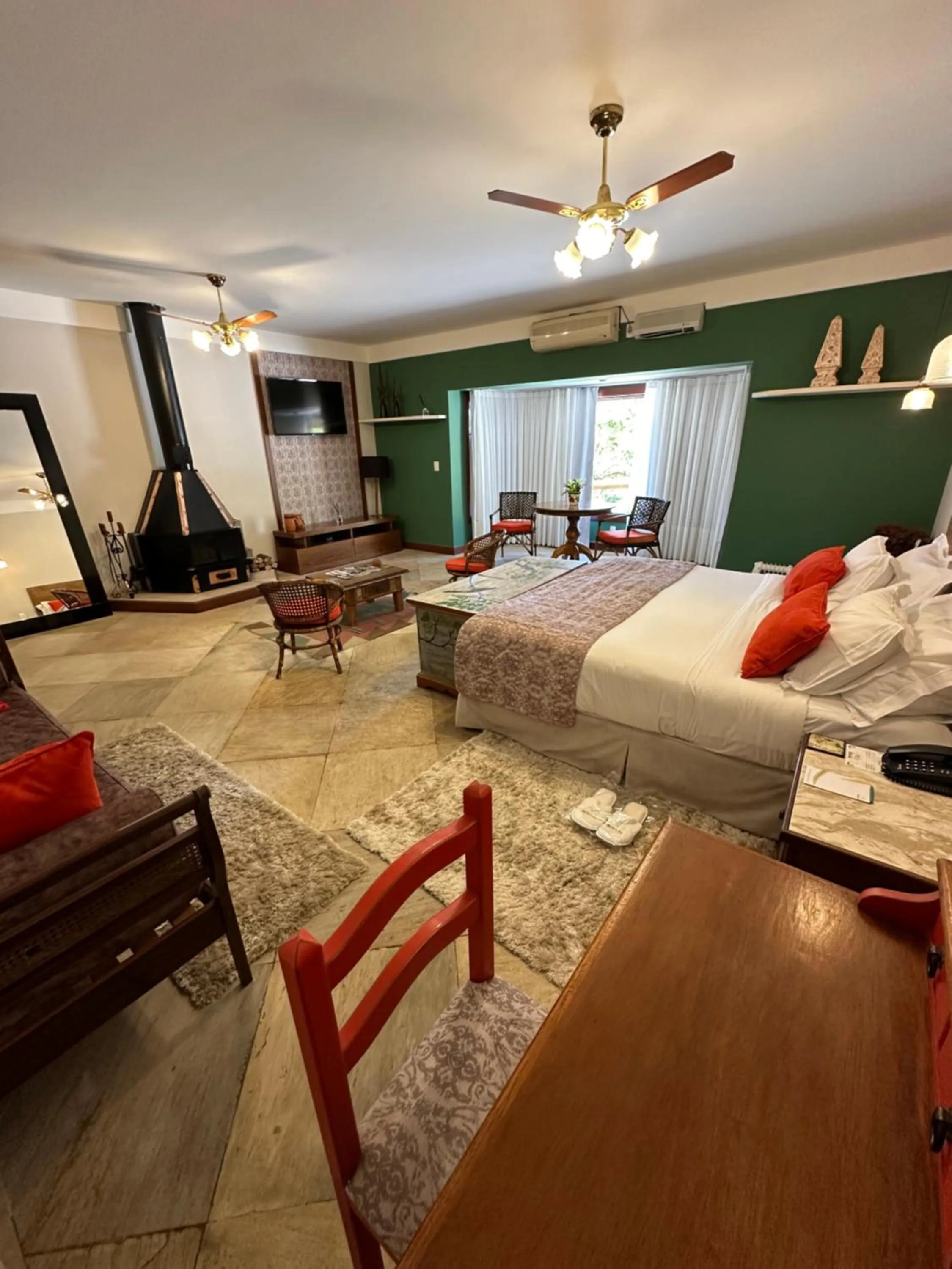 Bed in Quinta da Paz Resort