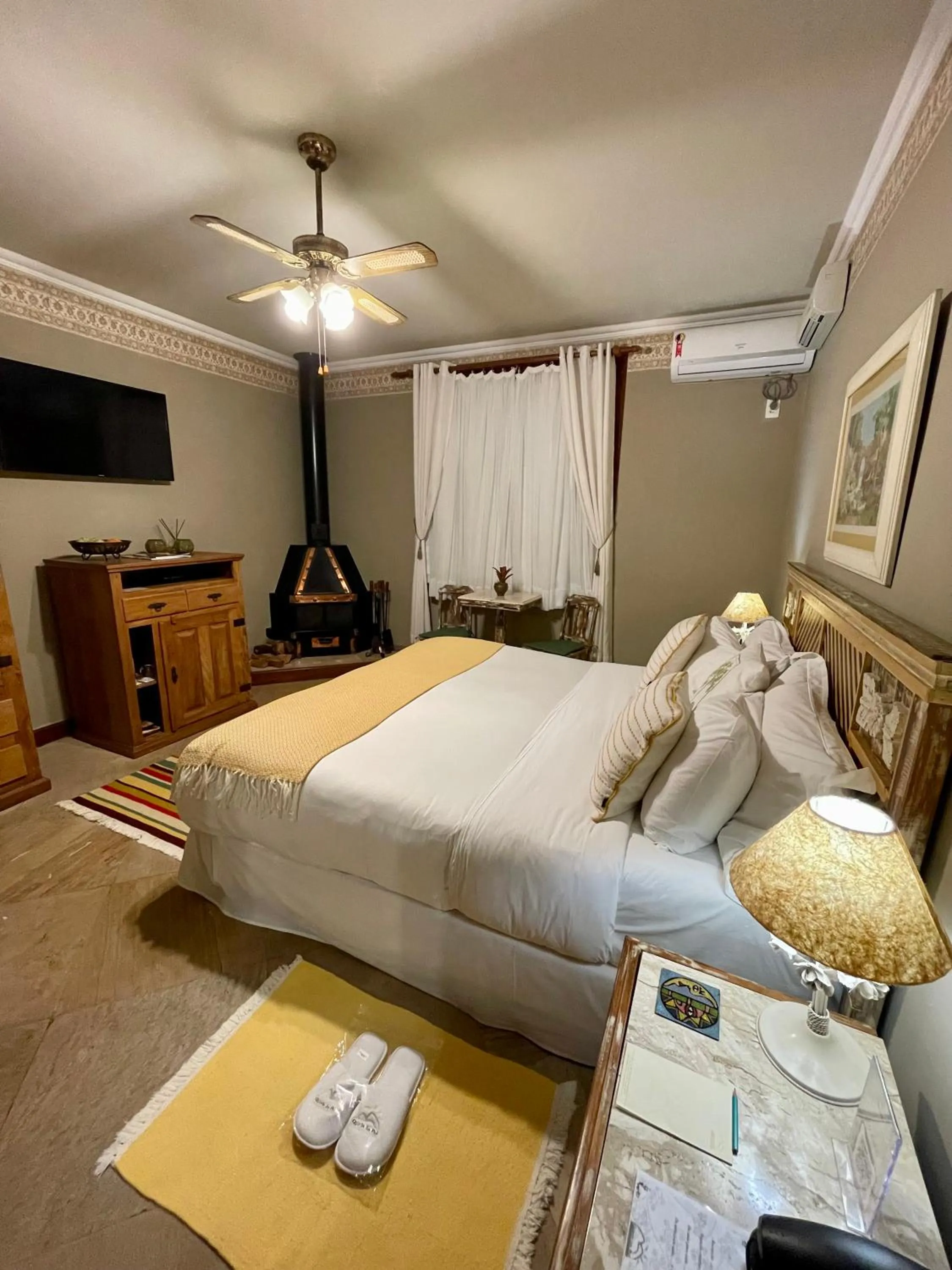 Bed in Quinta da Paz Resort