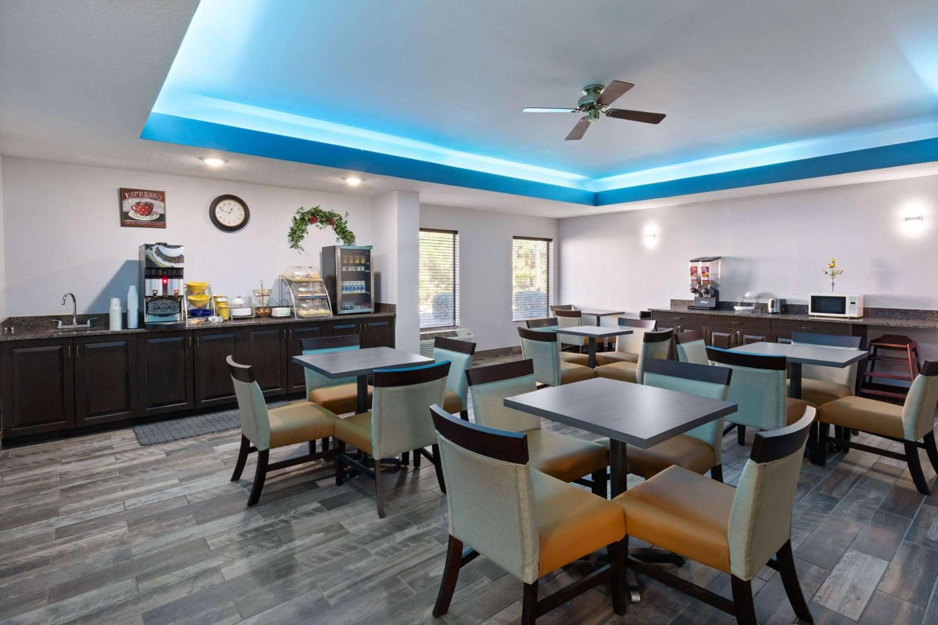 Breakfast in Baymont by Wyndham Creedmoor