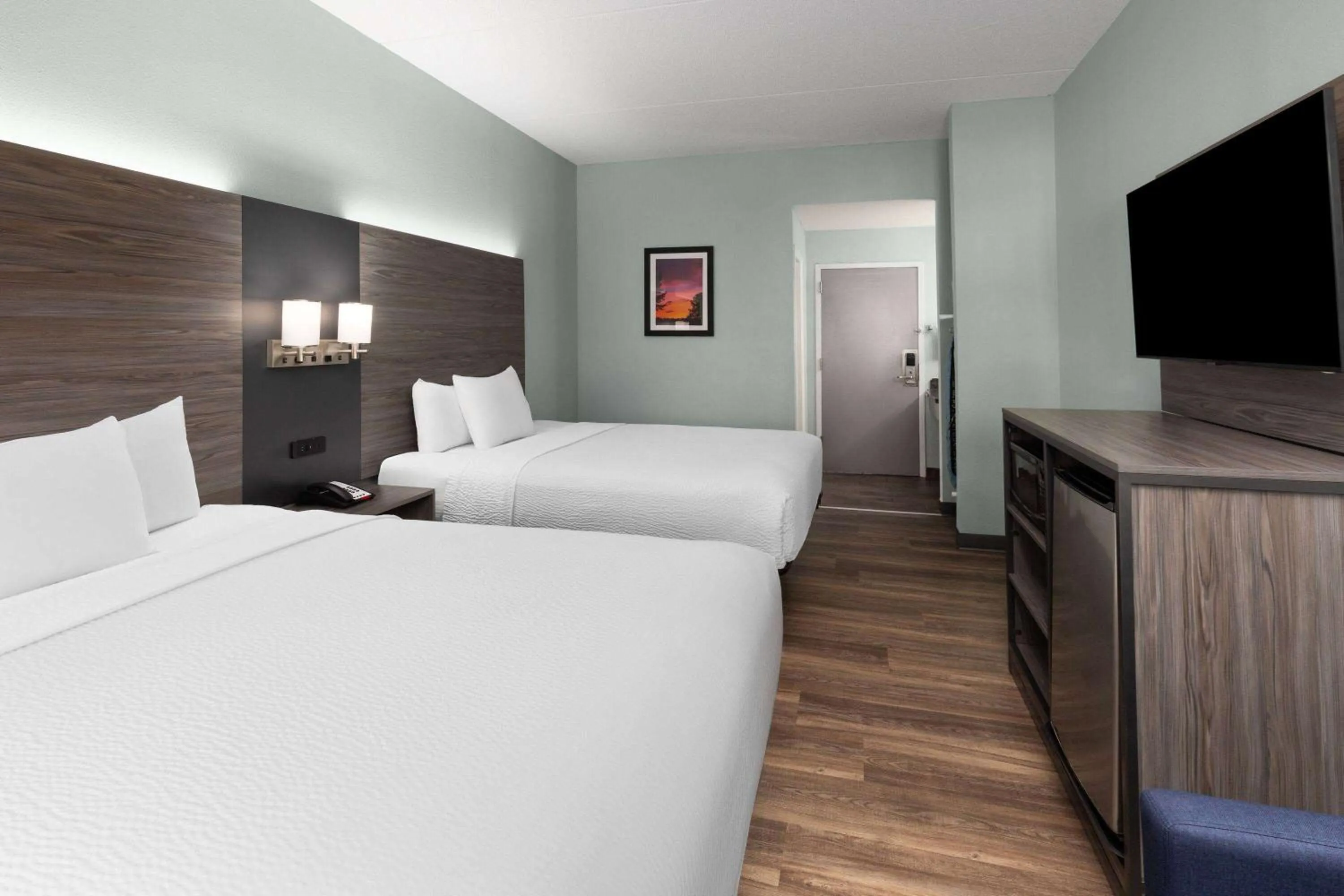 Photo of the whole room in Baymont by Wyndham Creedmoor