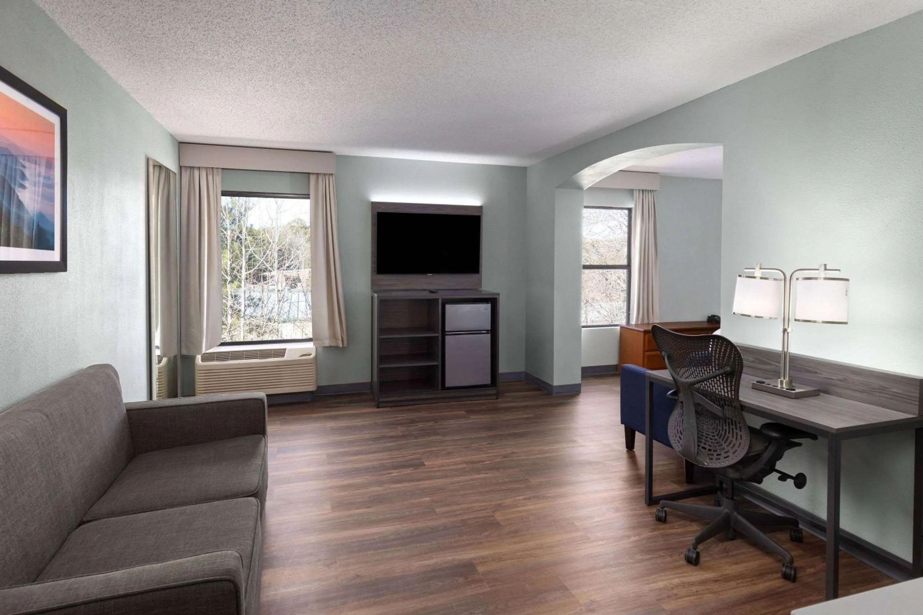 Photo of the whole room in Baymont by Wyndham Creedmoor