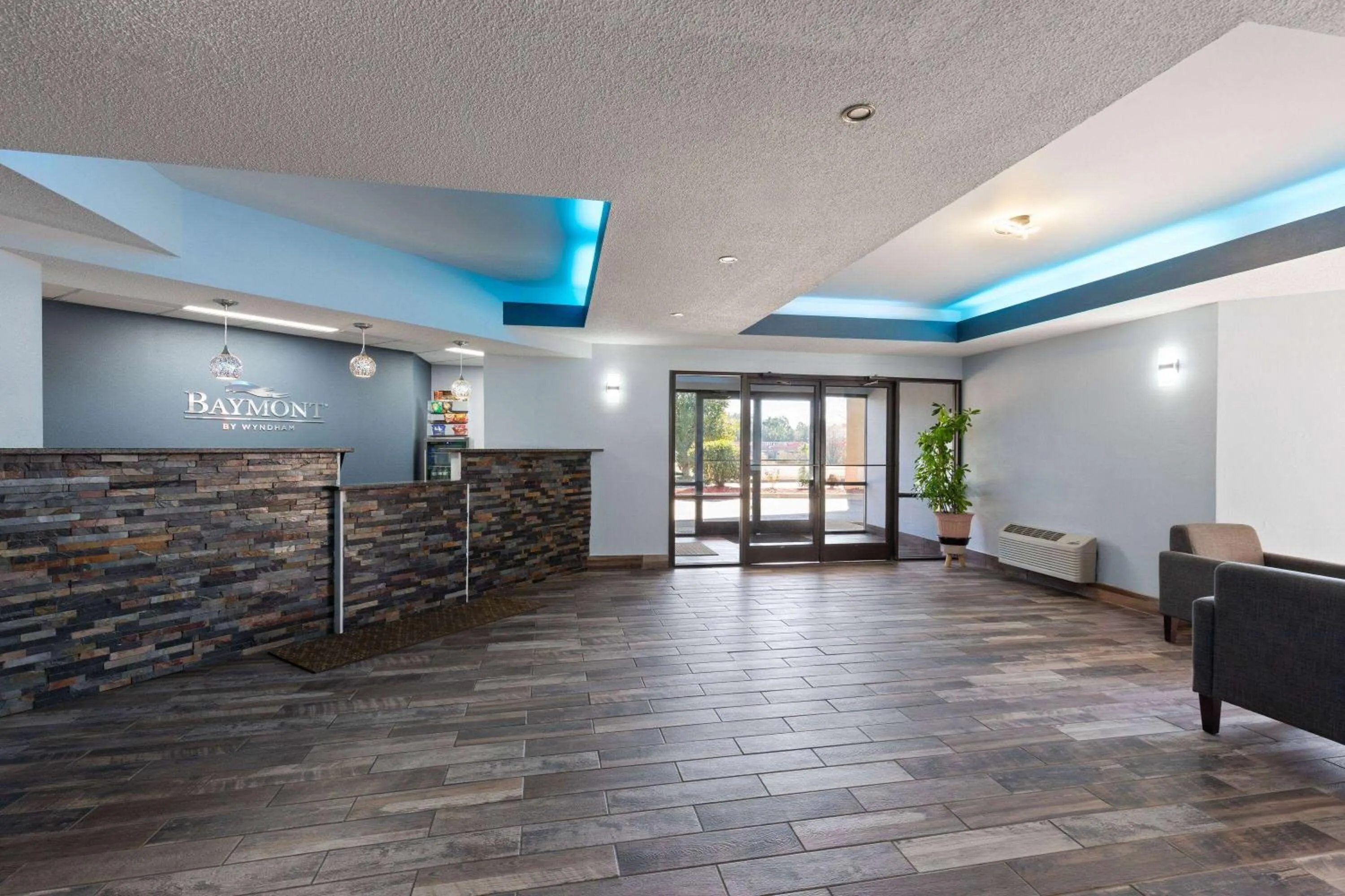 Lobby or reception in Baymont by Wyndham Creedmoor