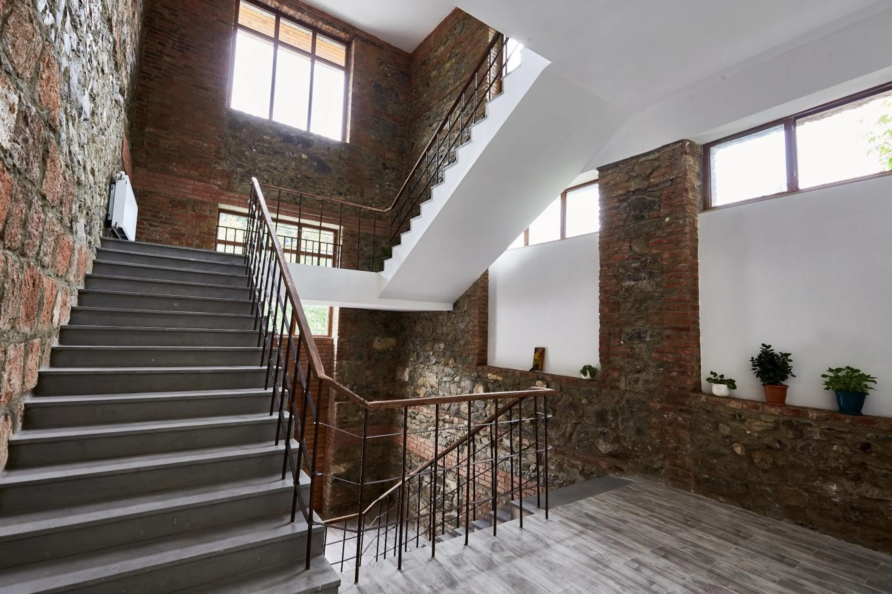 Facade/entrance in Hotel Old Borjomi