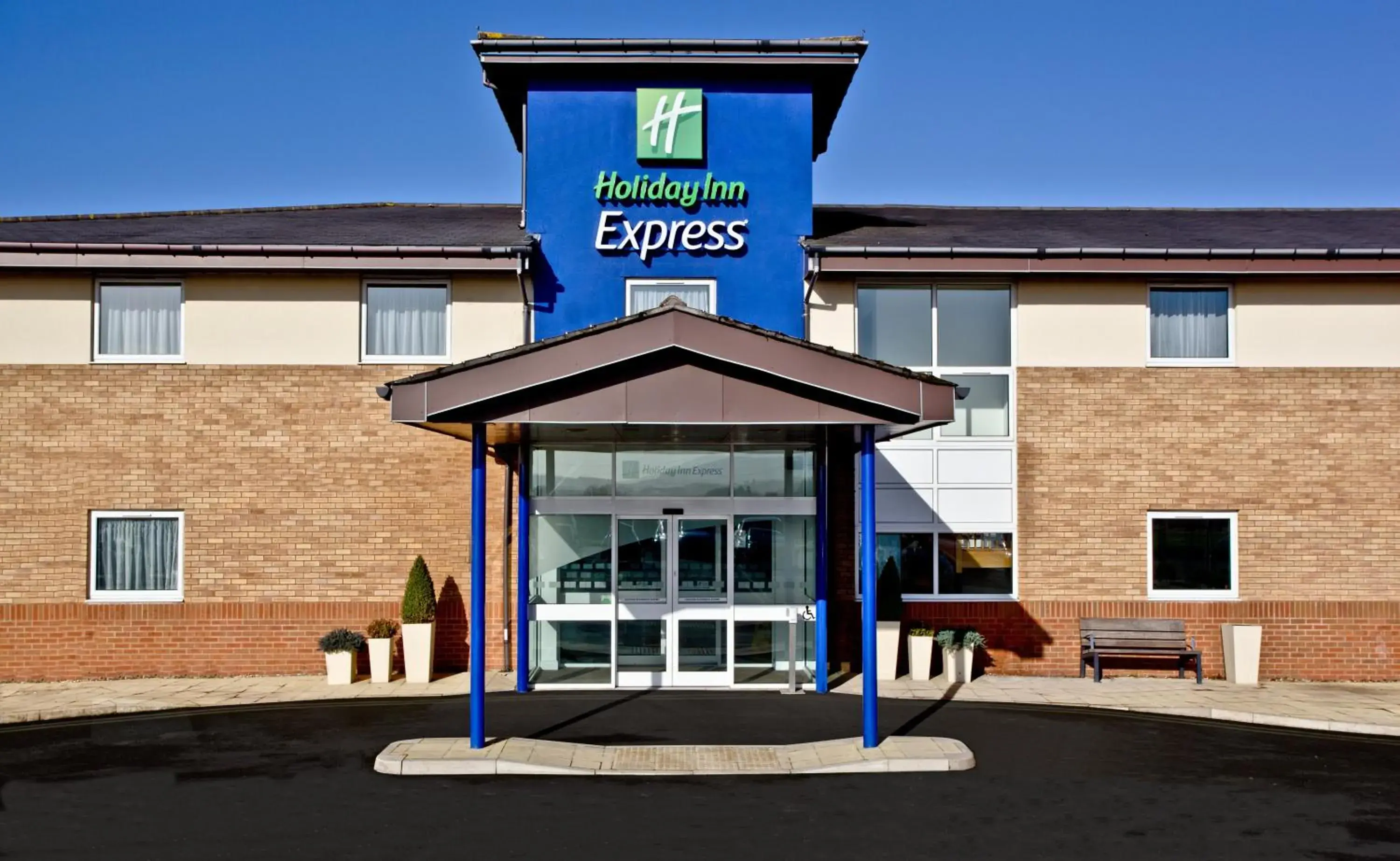 Property building in Holiday Inn Express Shrewsbury by IHG Property building in Holiday Inn Express Shrewsbury by IHG