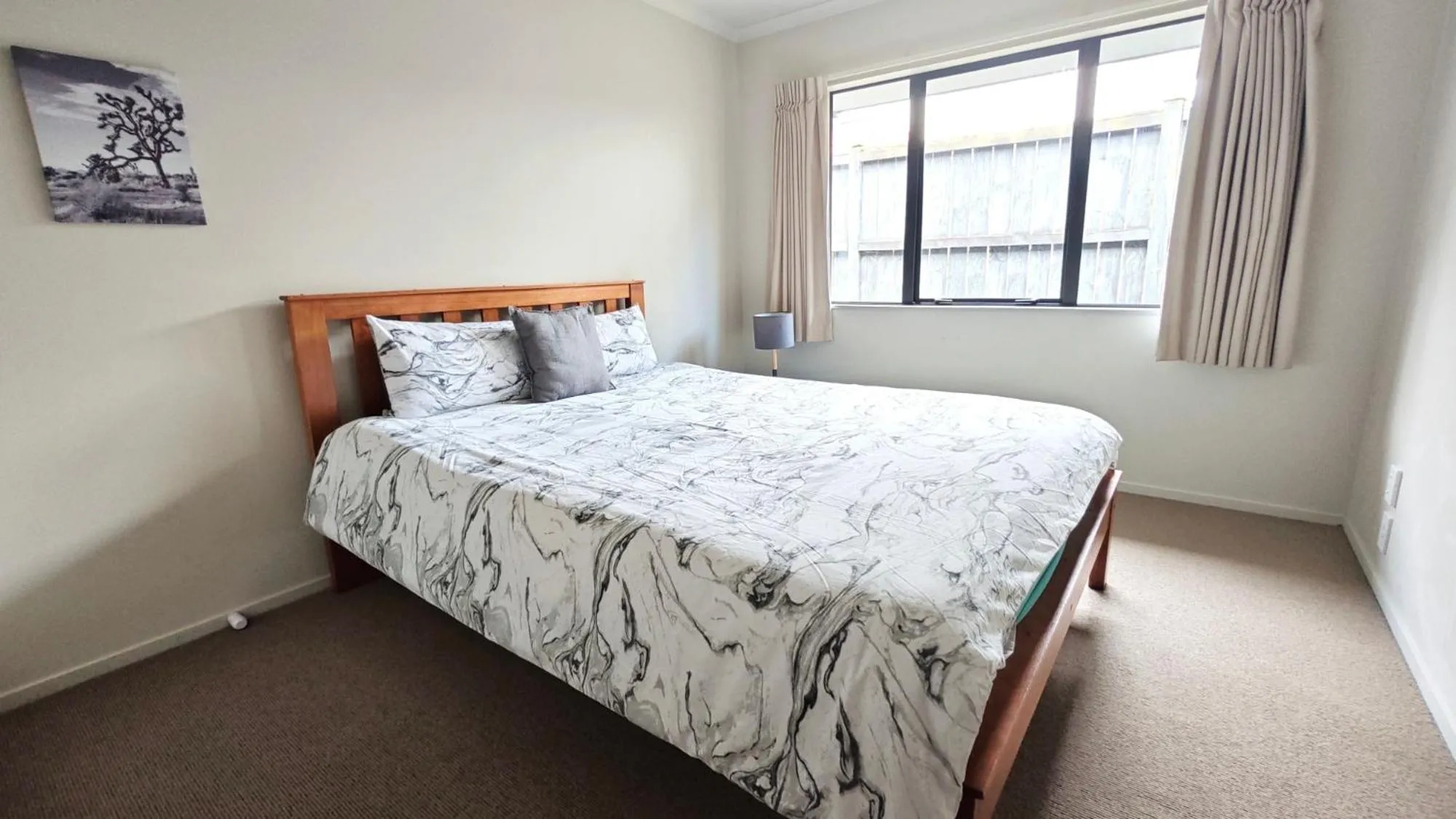 Bed in Stunning Family Home