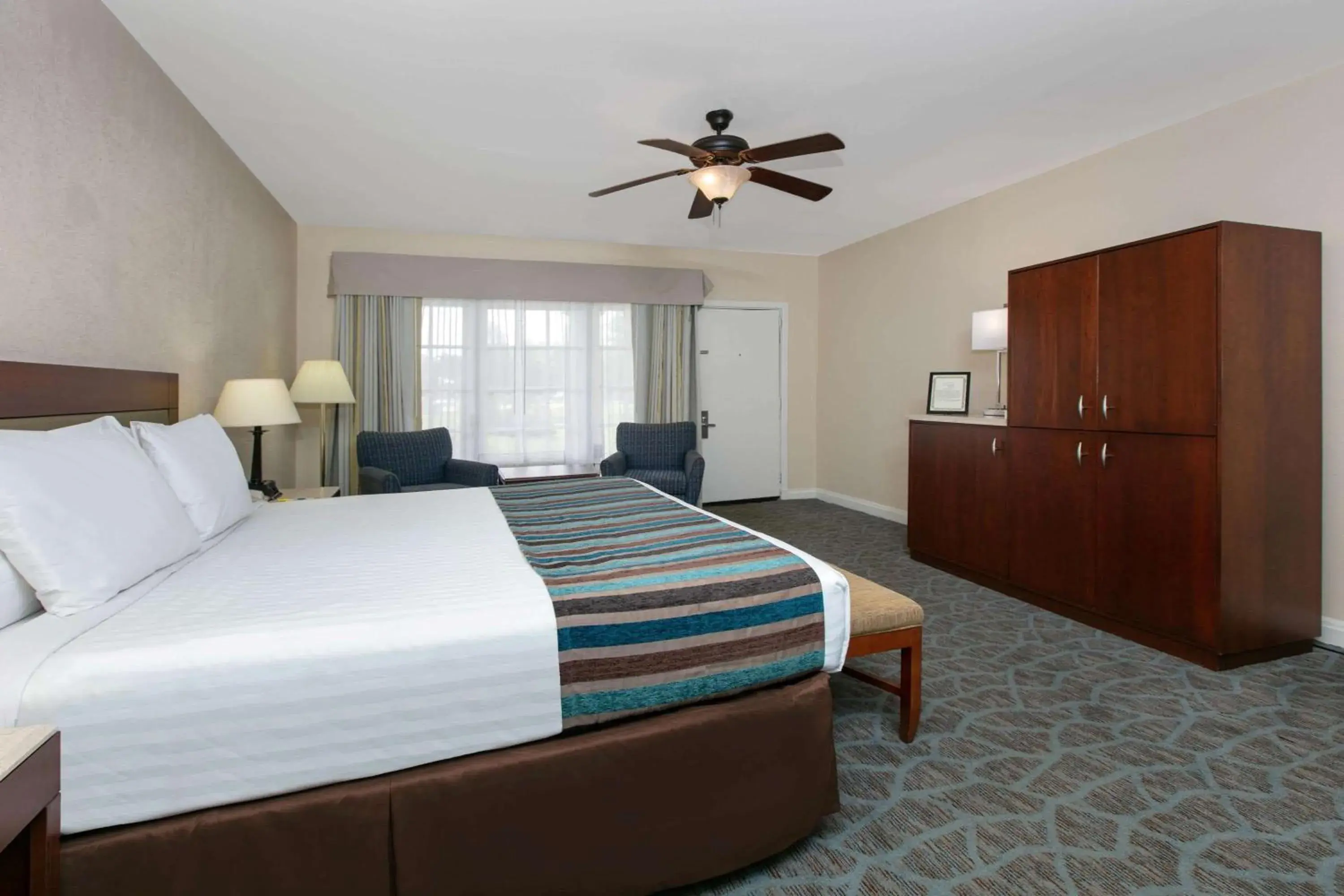 Photo of the whole room, Bed in Days Inn by Wyndham Natchez Photo of the whole room, Bed in Days Inn by Wyndham Natchez