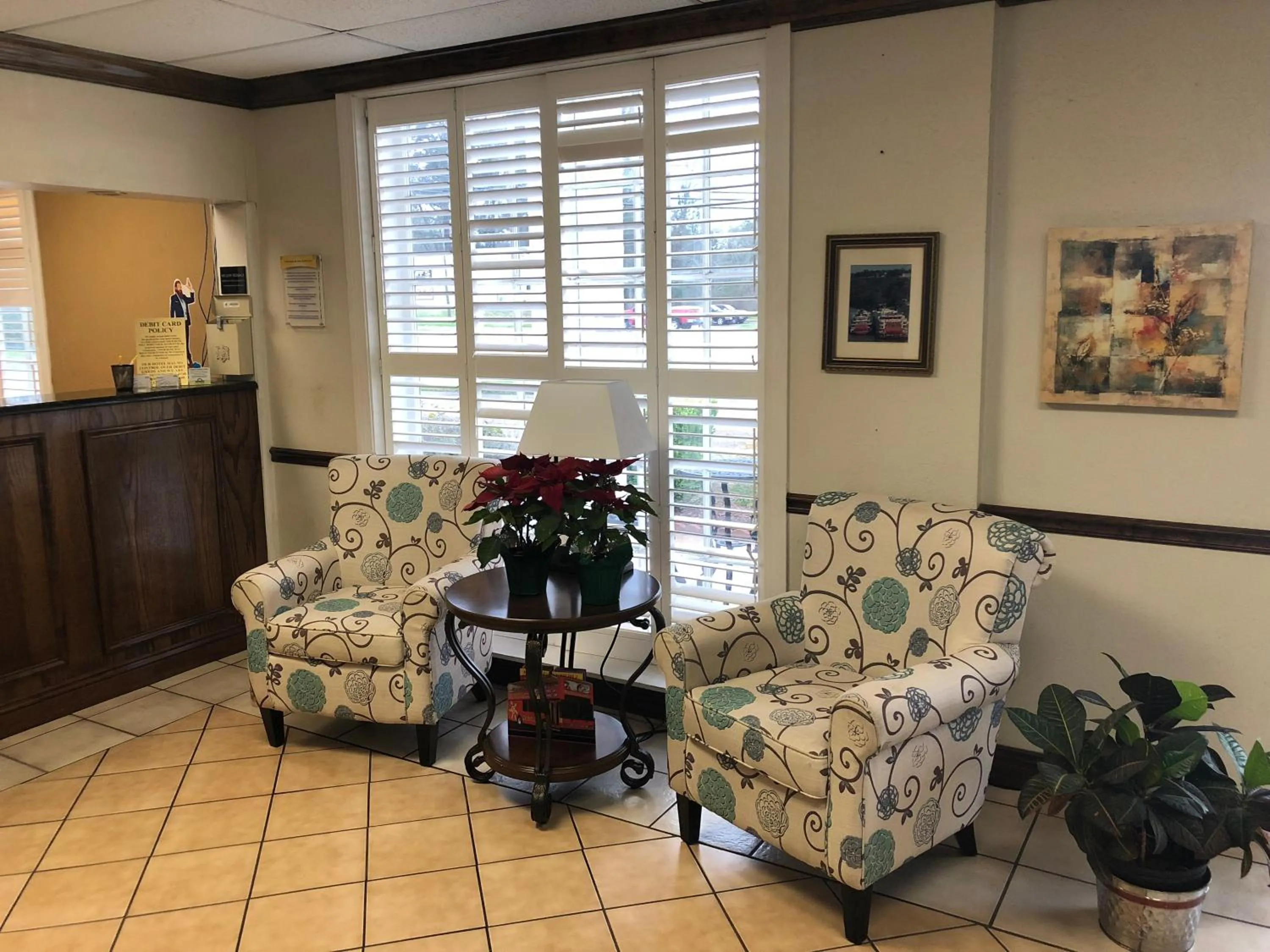 Lobby or reception in Days Inn by Wyndham Natchez