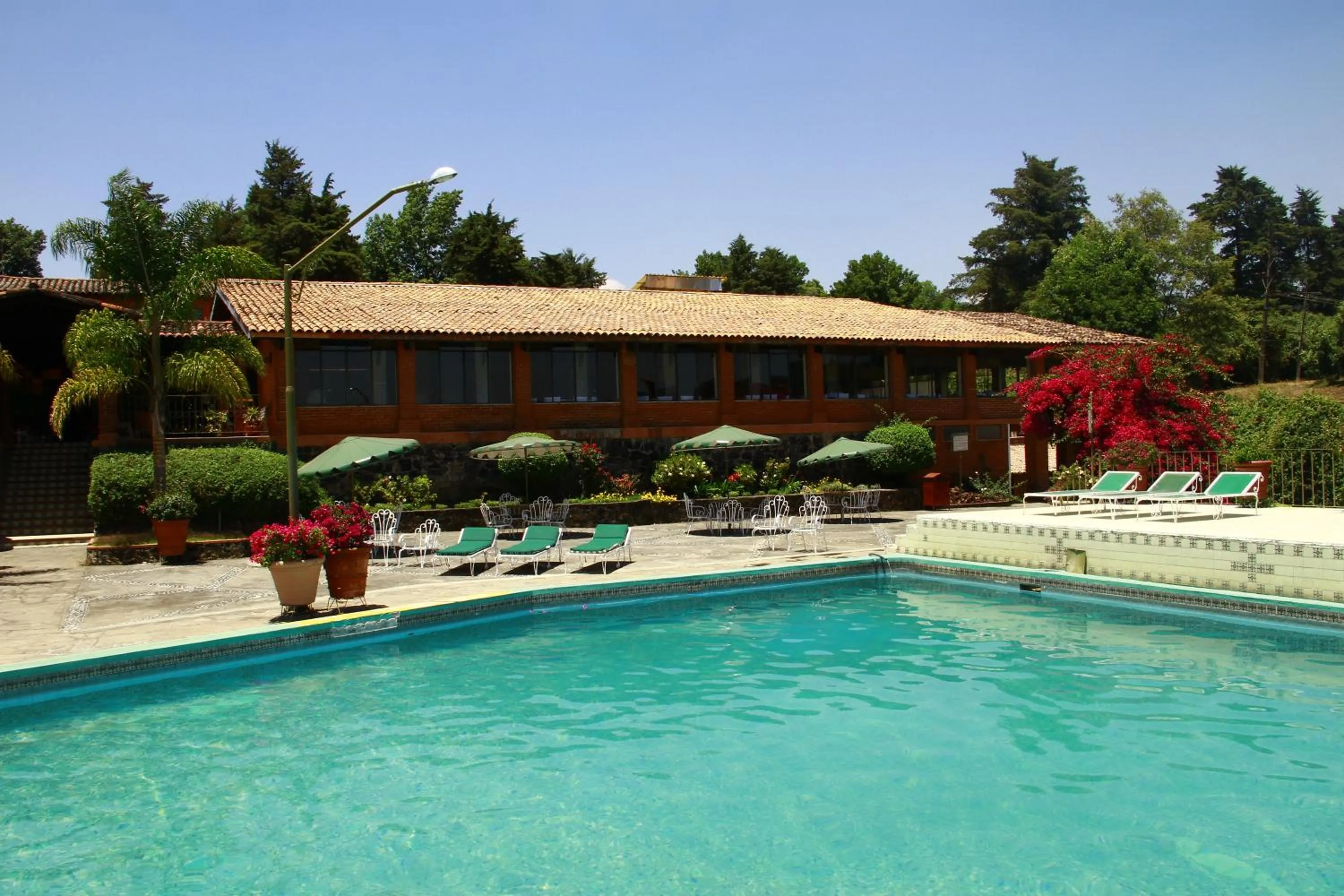 Swimming pool in Hotel Pie de la Sierra