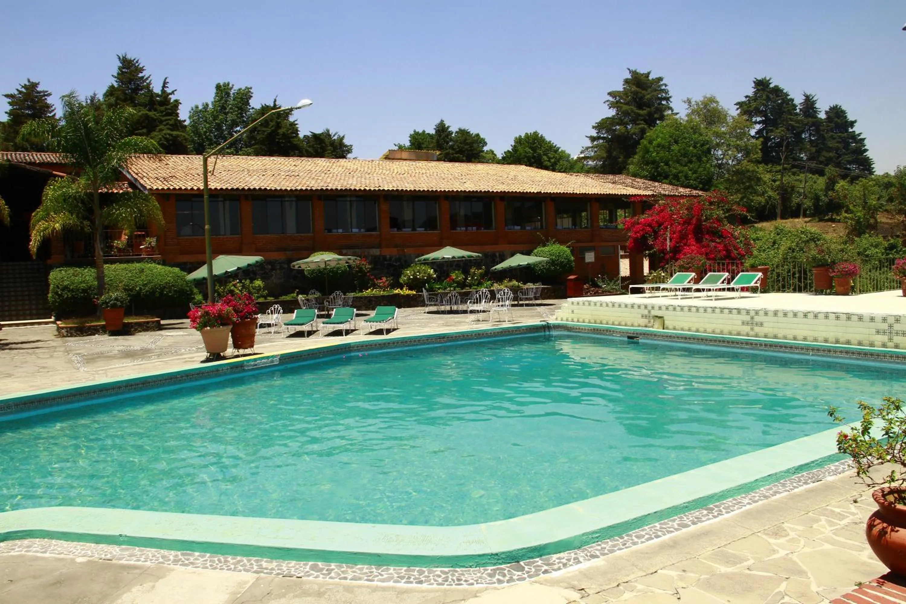 Swimming pool in Hotel Pie de la Sierra