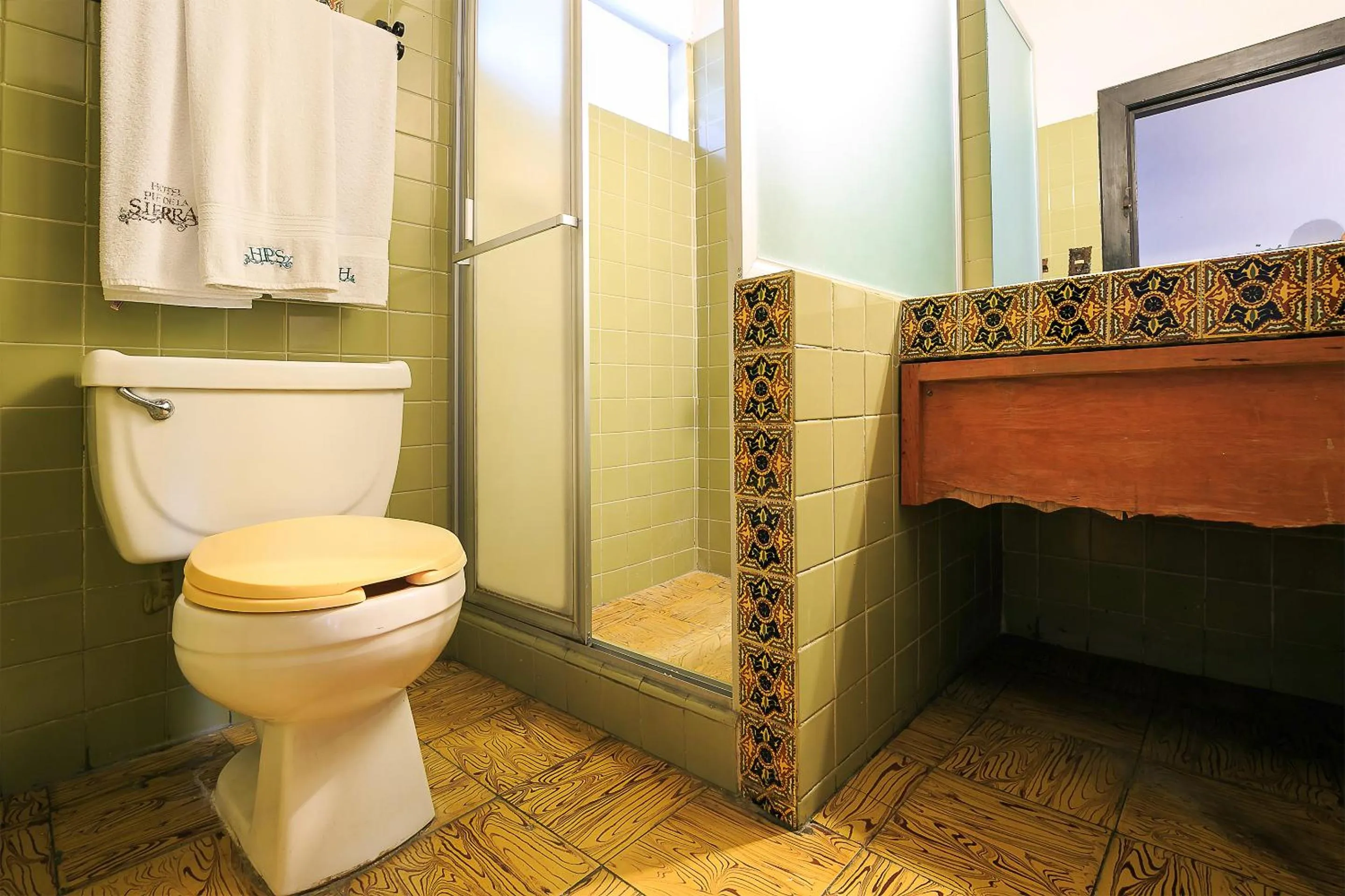 Bathroom in Hotel Pie de la Sierra