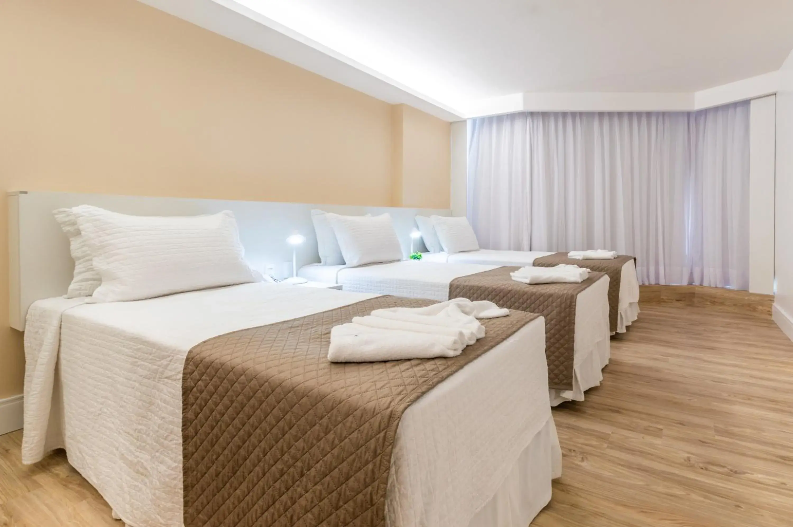 Photo of the whole room, Bed in Hotel Brisa Suítes Pajuçara Photo of the whole room, Bed in Hotel Brisa Suítes Pajuçara