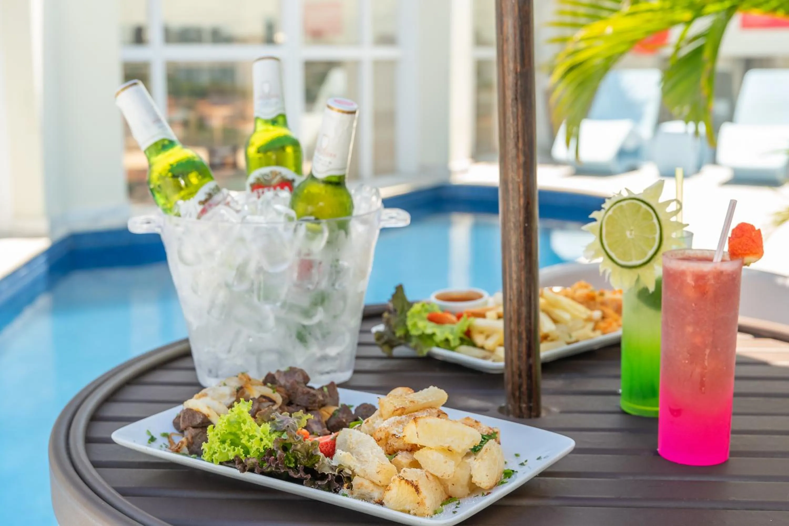 Food and drinks in Hotel Brisa Suítes Pajuçara