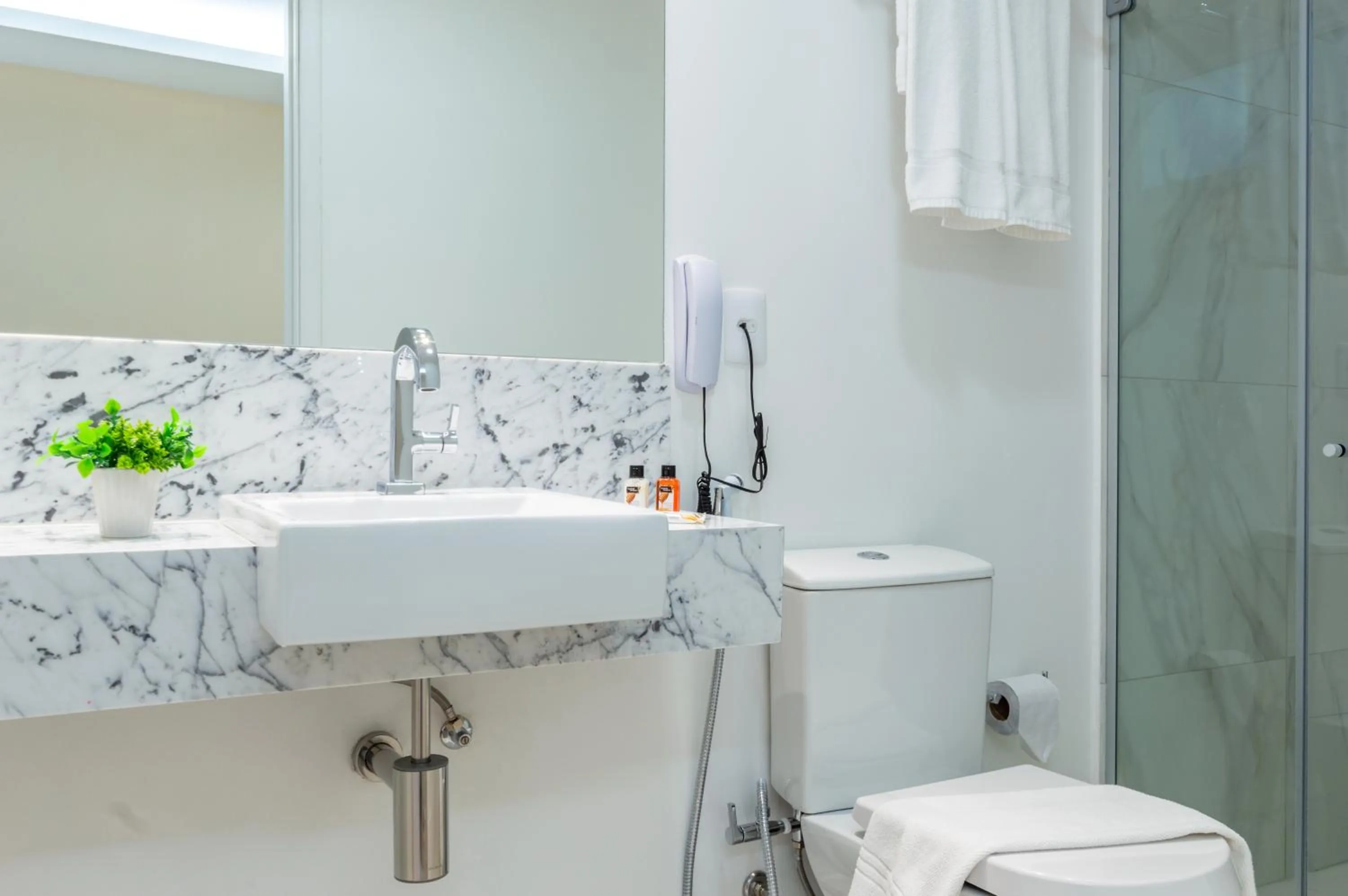 Bathroom in Hotel Brisa Suítes Pajuçara