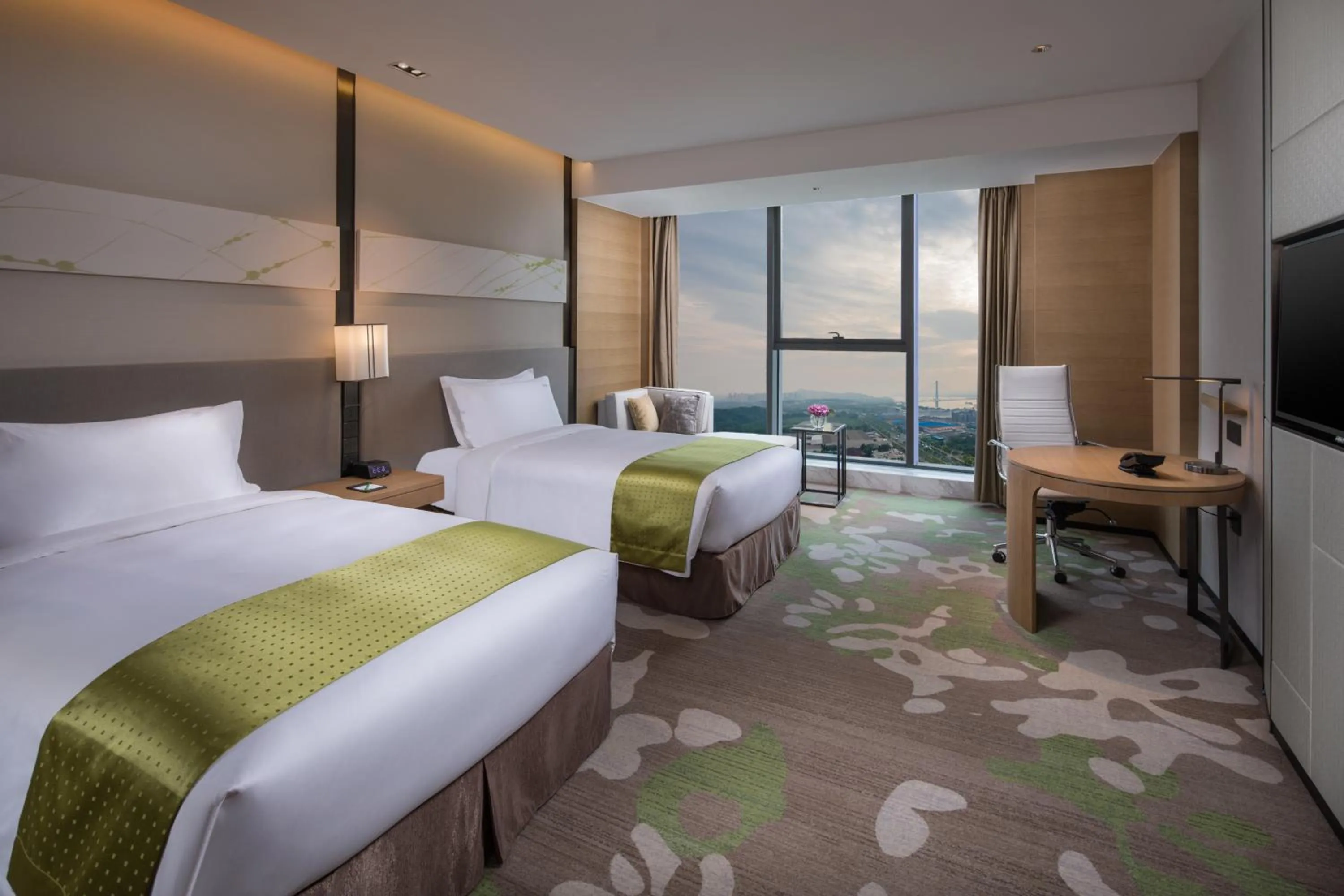Property building, Bed in Holiday Inn Nanjing Harbour by IHG