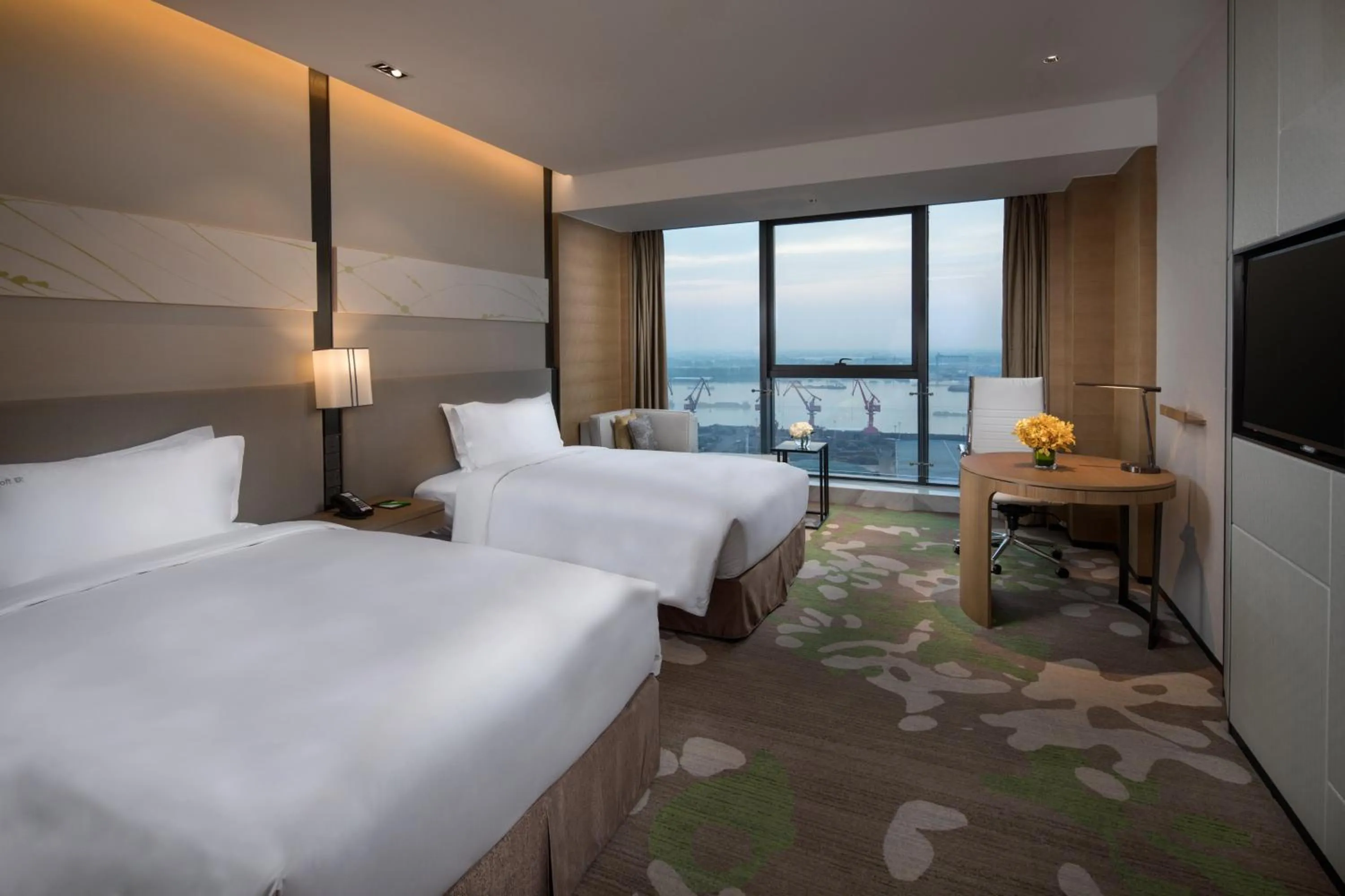 Photo of the whole room, Bed in Holiday Inn Nanjing Harbour by IHG