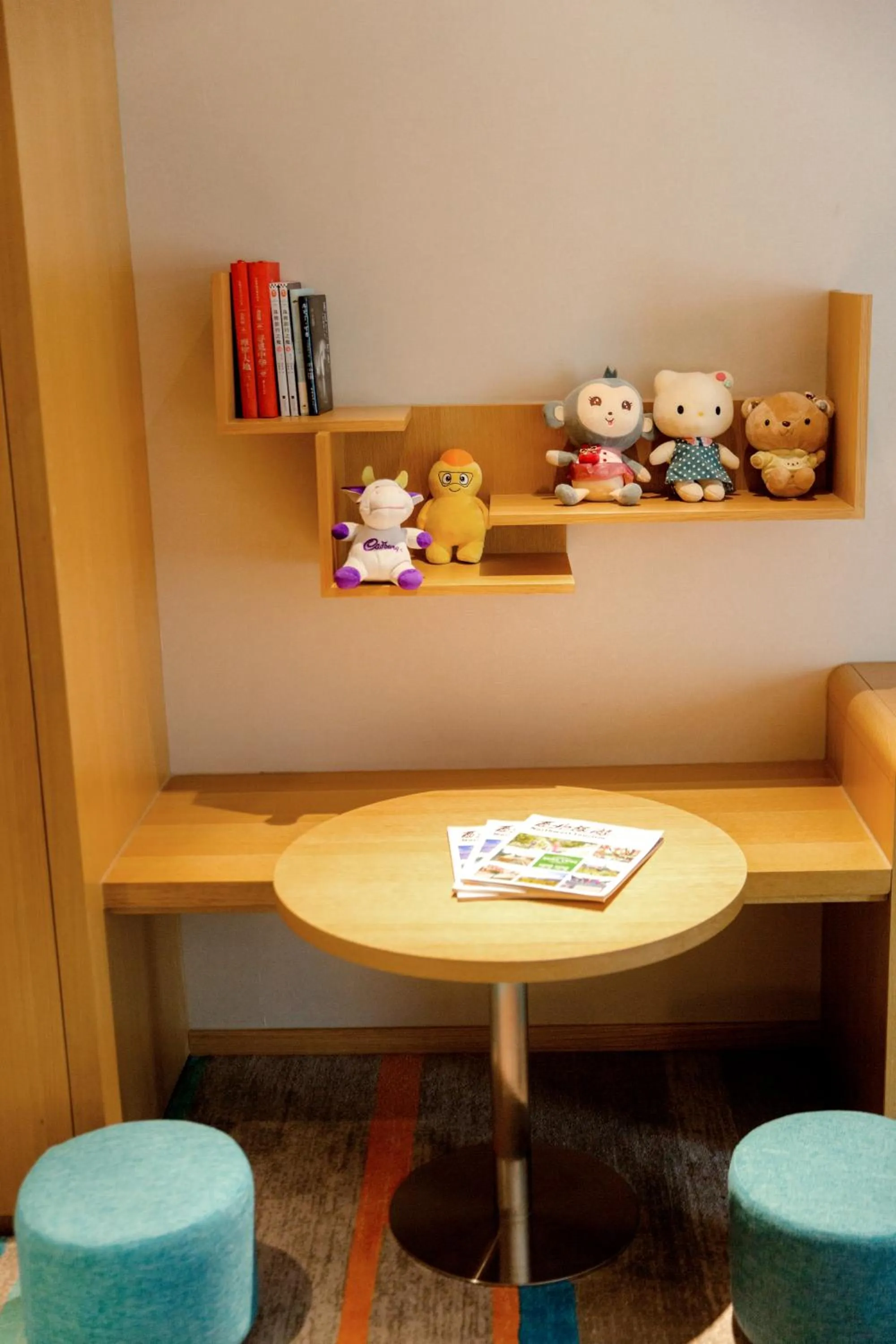 Seating area in Holiday Inn Express Xi'an Qujiang South by IHG