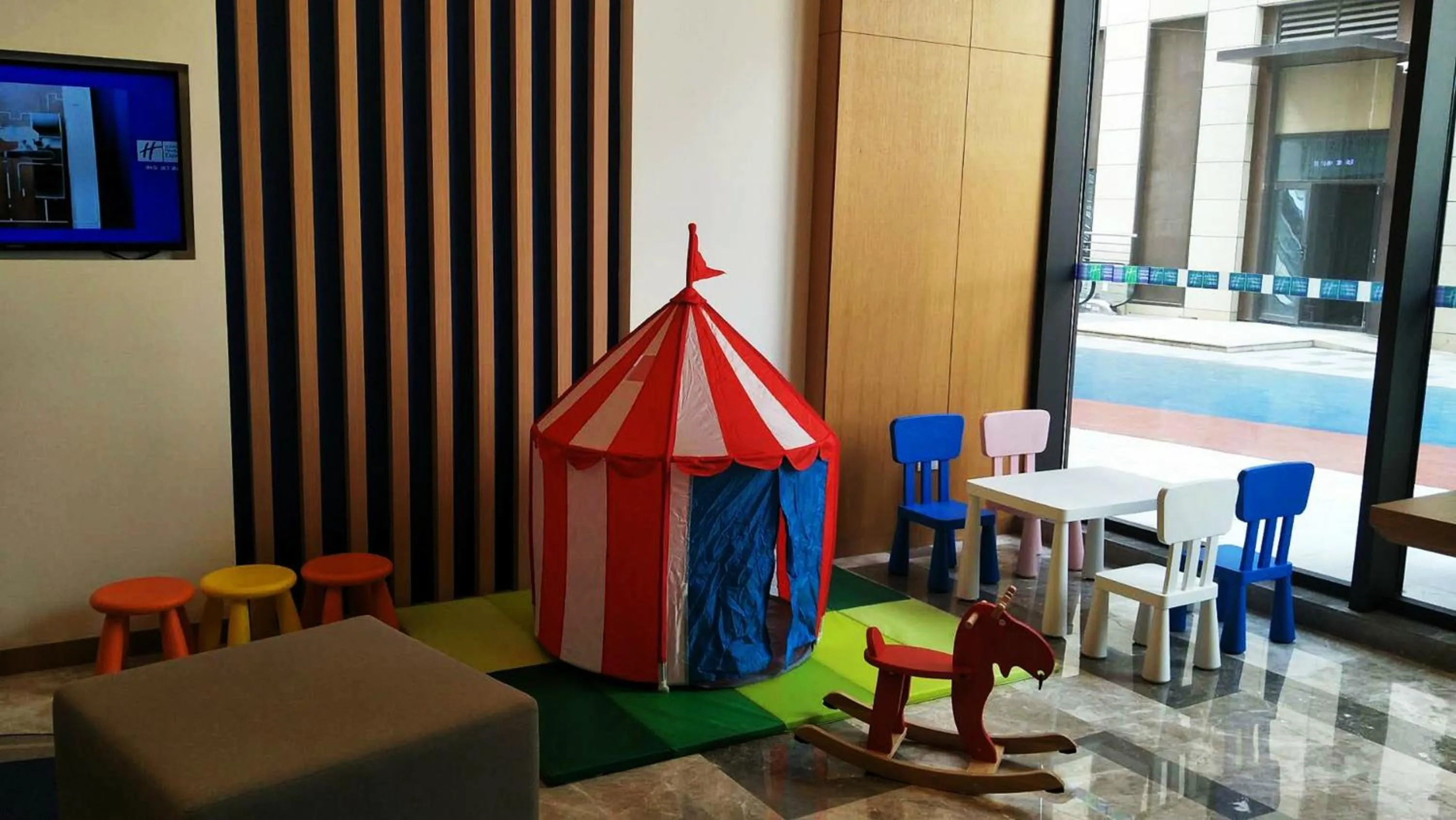 Fitness centre/facilities in Holiday Inn Express Xi'an Qujiang South by IHG