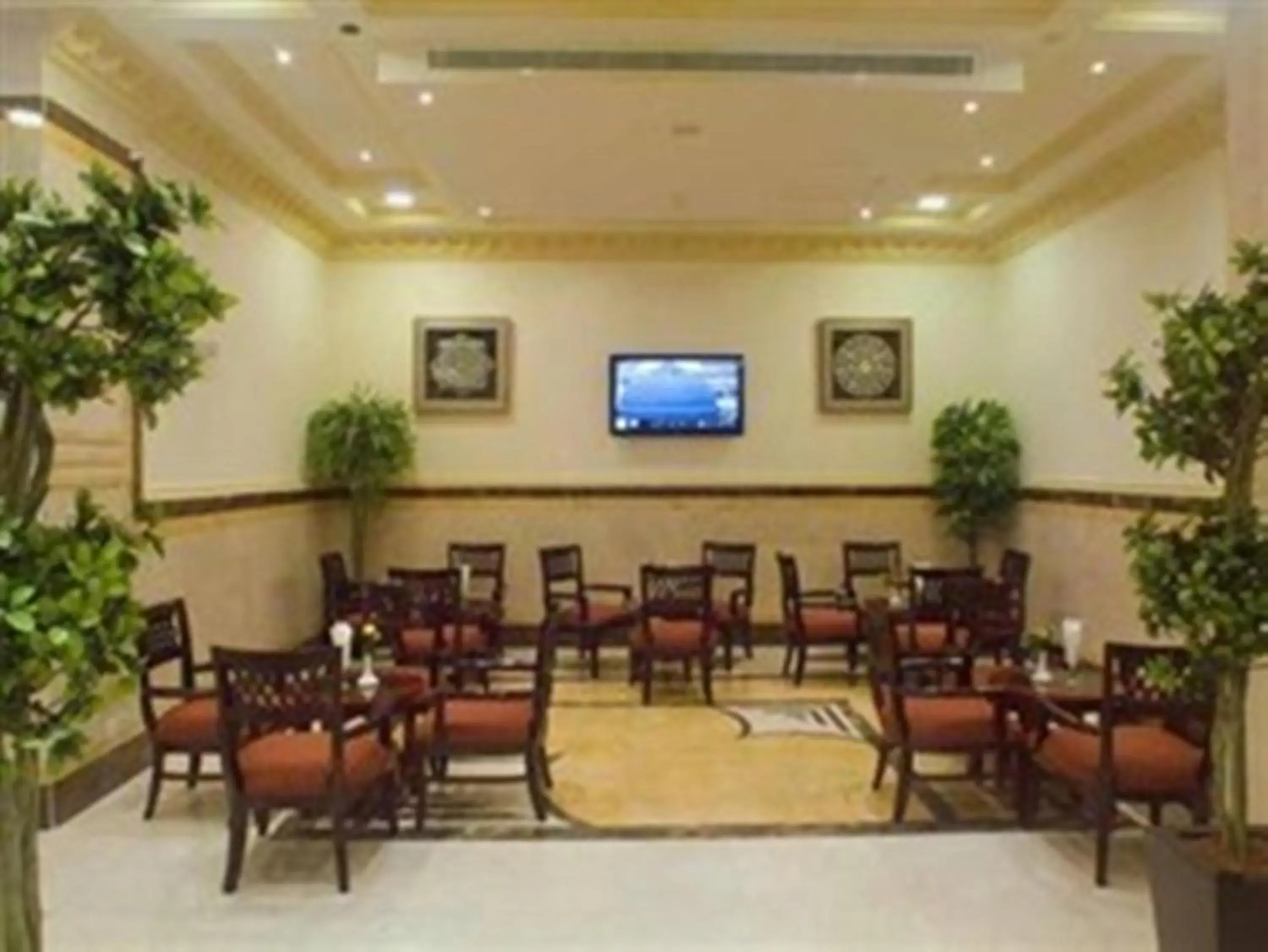 Lounge or bar in Durrat Al Eiman Hotel Lounge or bar in Durrat Al Eiman Hotel