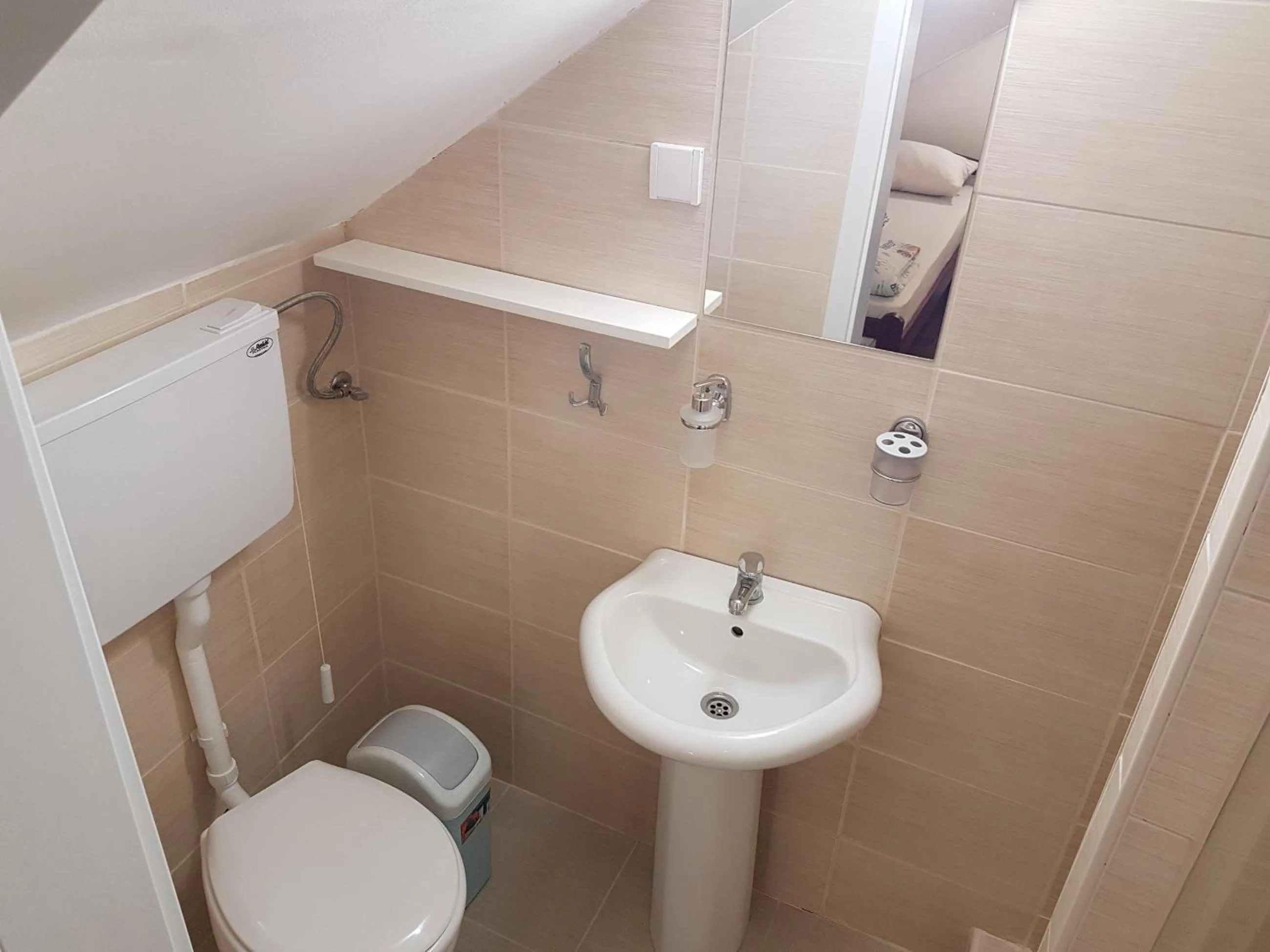 Hostel Beko