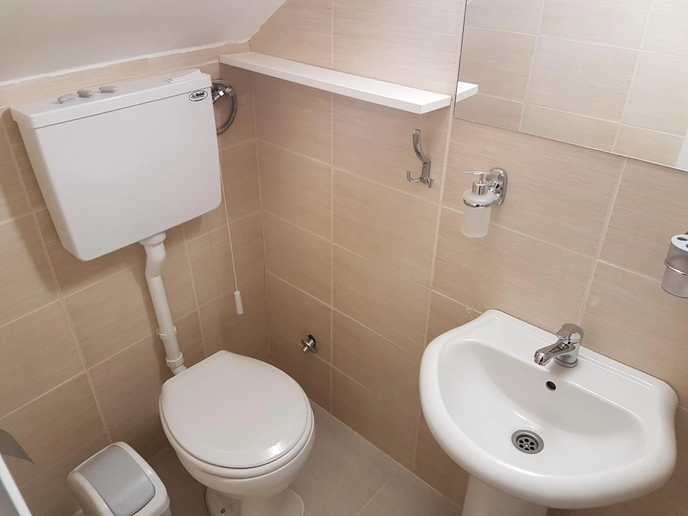Hostel Beko