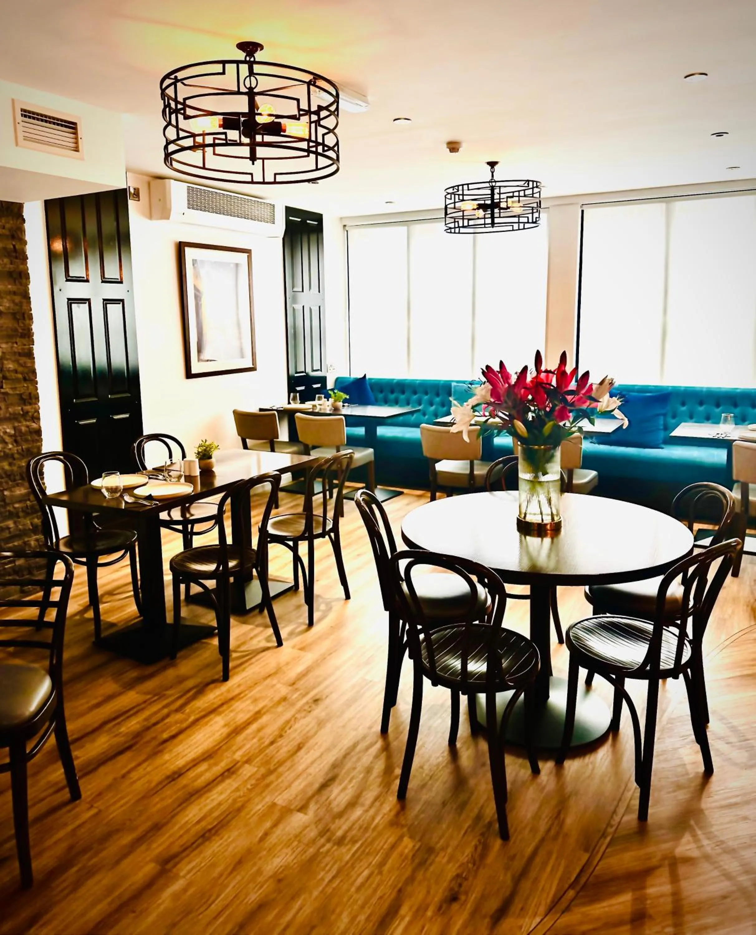 Zoe Bistro & Accommodation