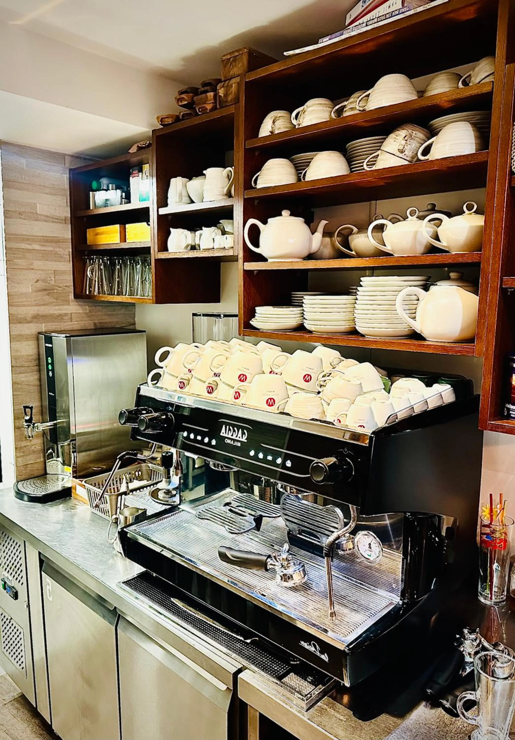 Zoe Bistro & Accommodation