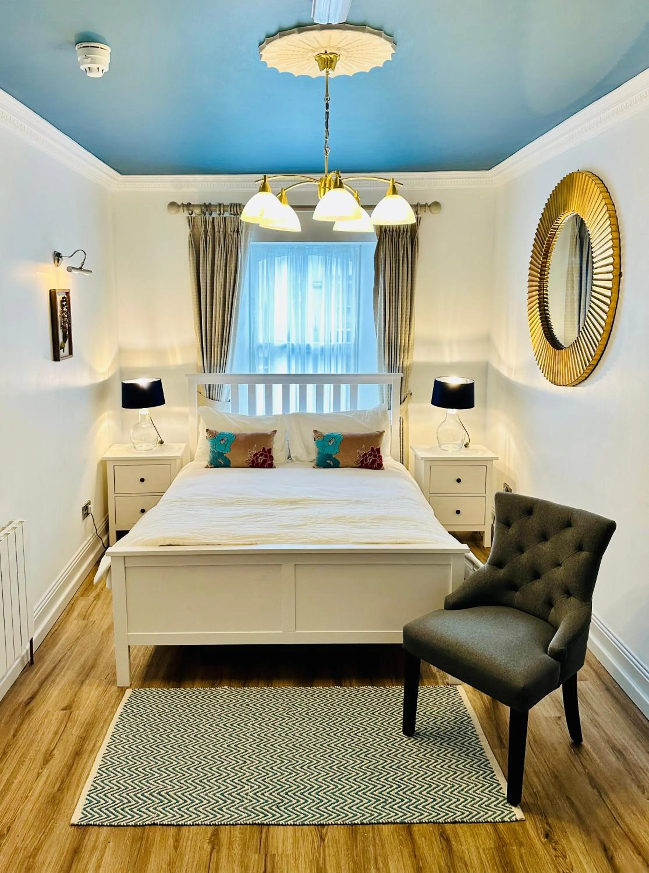 Bed in Zoe Bistro & Accommodation
