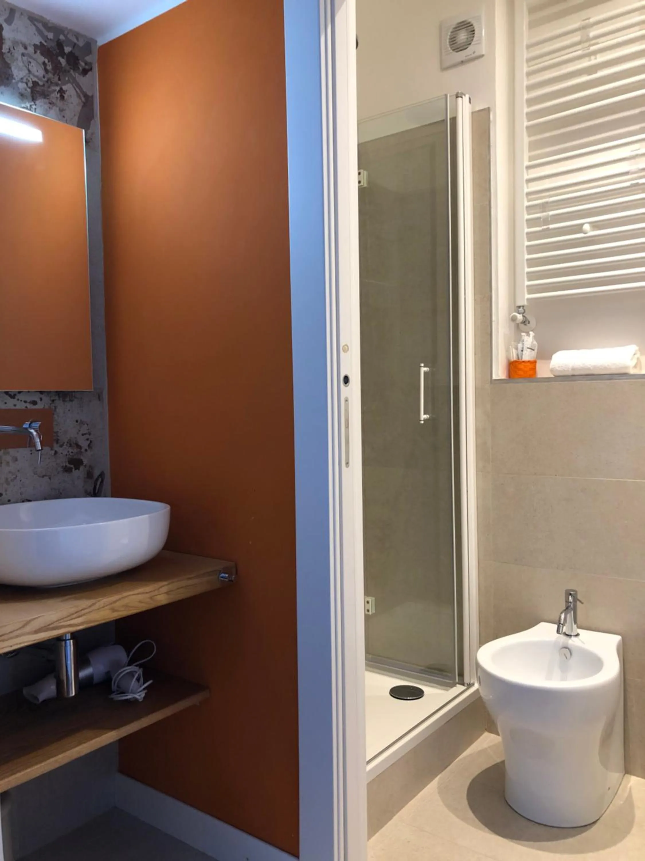 Shower in B&B Dimor'à