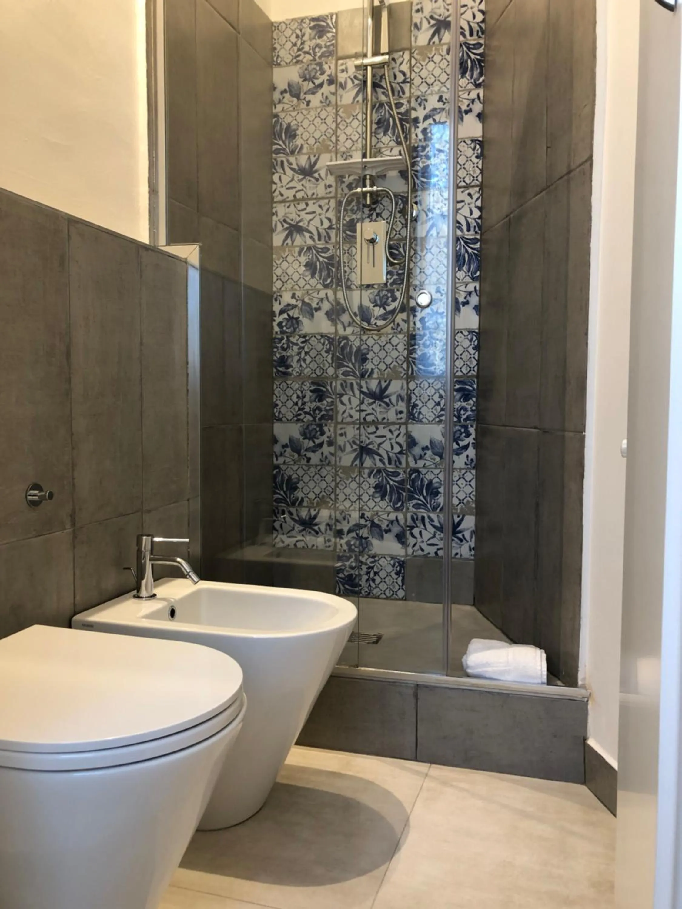 Shower in B&B Dimor'à