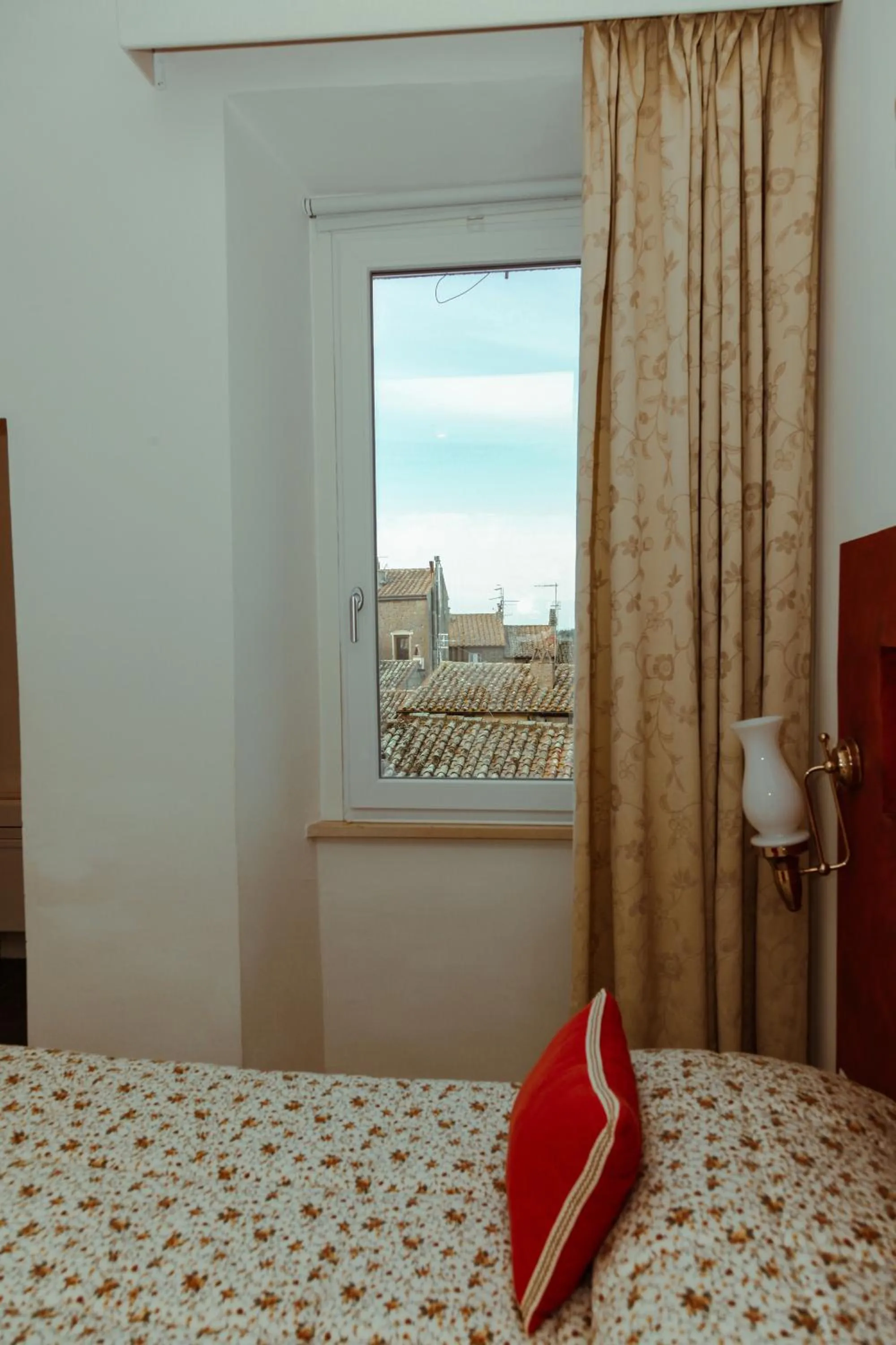 View (from property/room), Bed in B&B Dimor'à