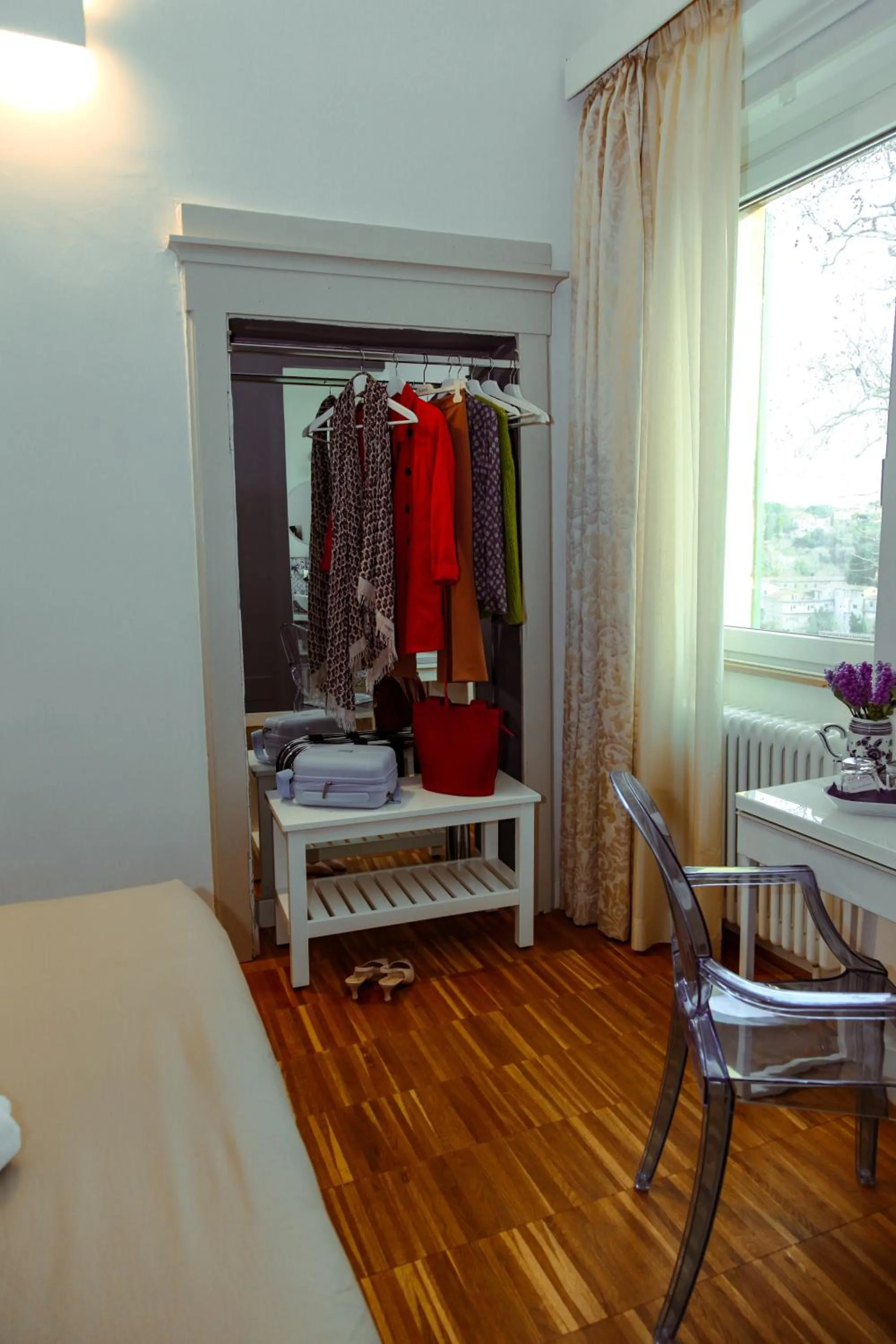 locker, Bed in B&B Dimor'à