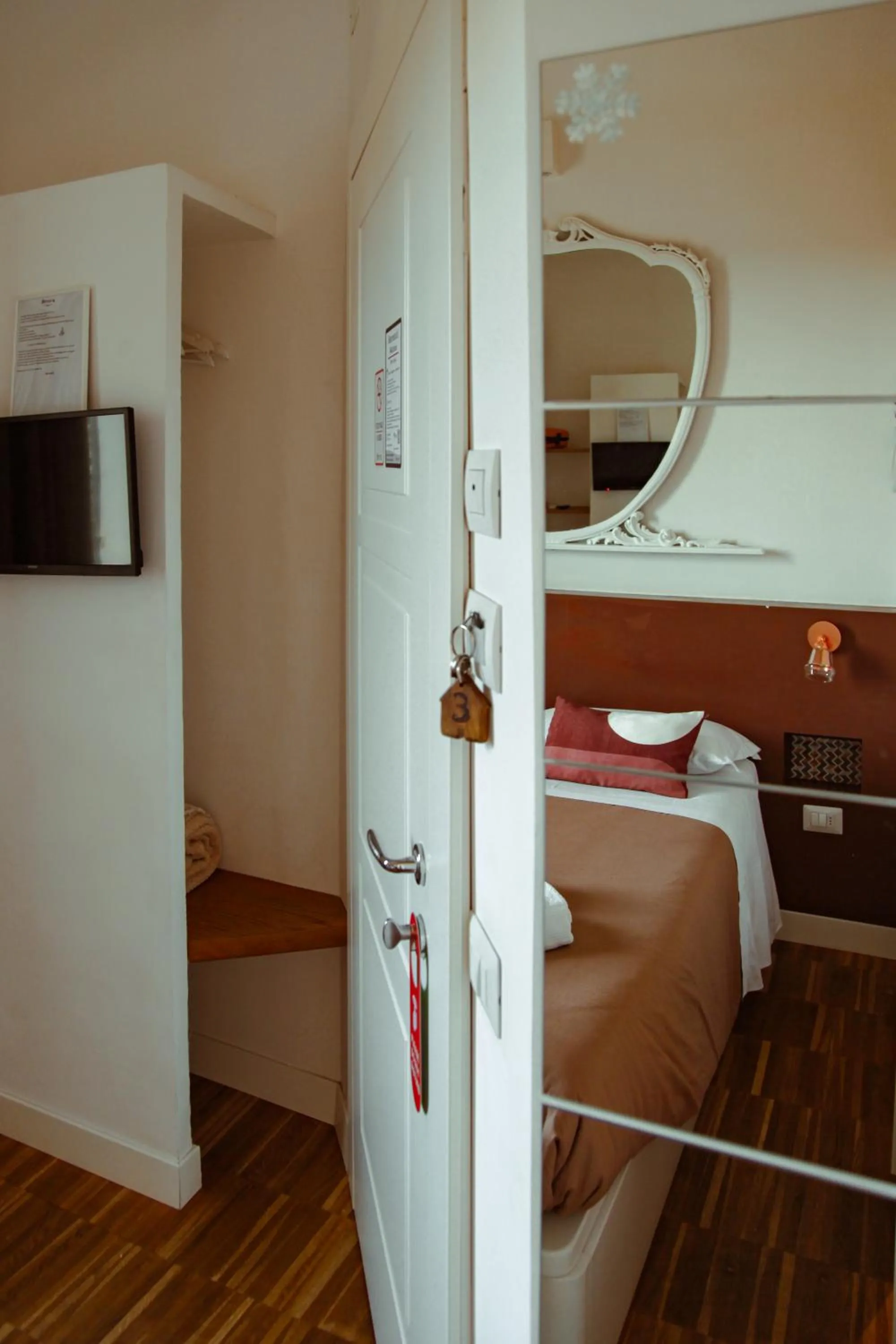 furniture, Bed in B&B Dimor'à