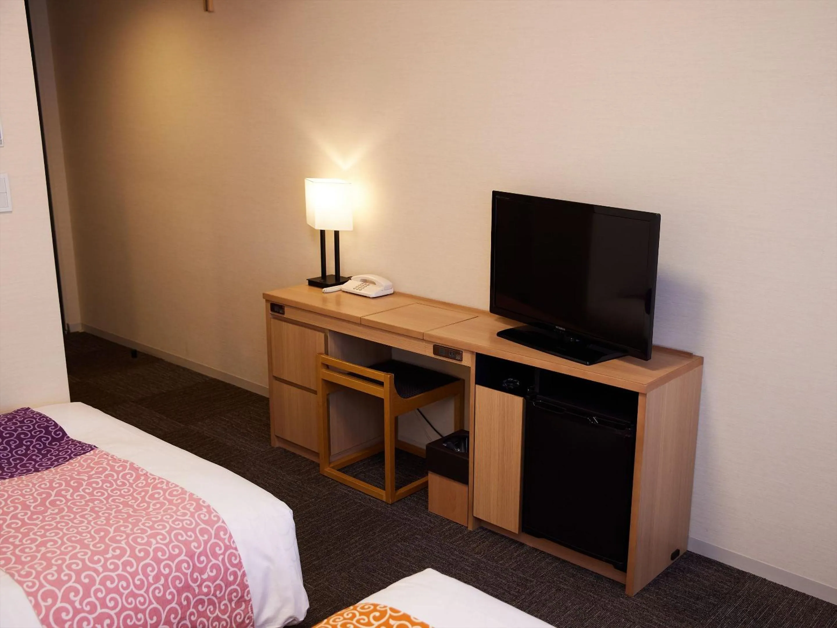 Photo of the whole room, Bed in Kyoto Hot Spring Hatoya Zuihokaku Hotel