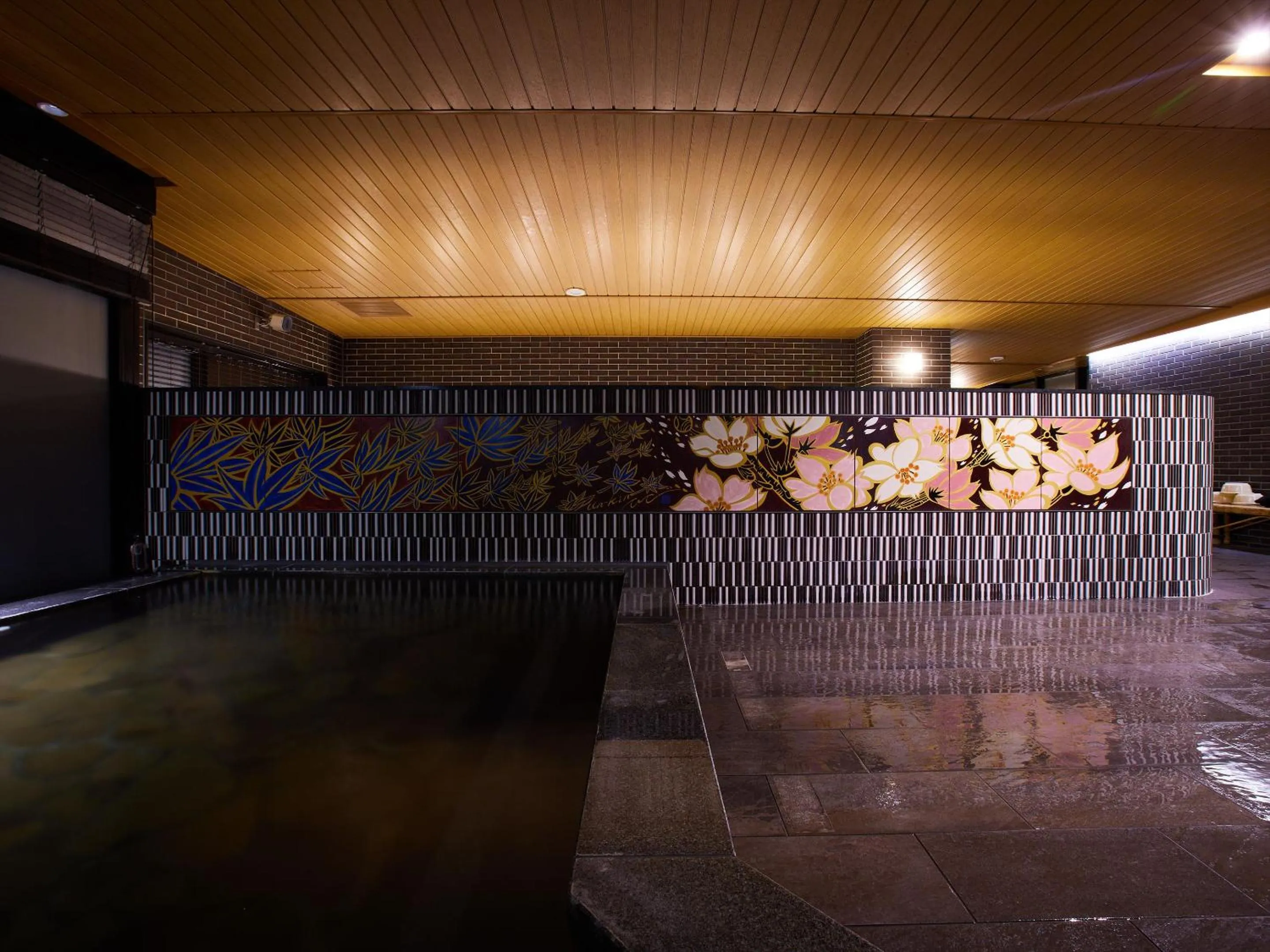 Hot Spring Bath in Kyoto Hot Spring Hatoya Zuihokaku Hotel