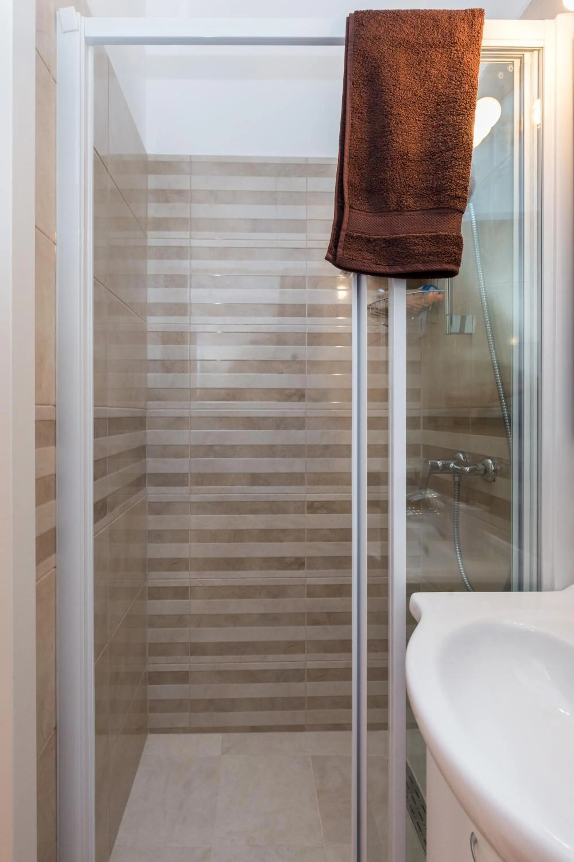 Bathroom in Apartment Ani