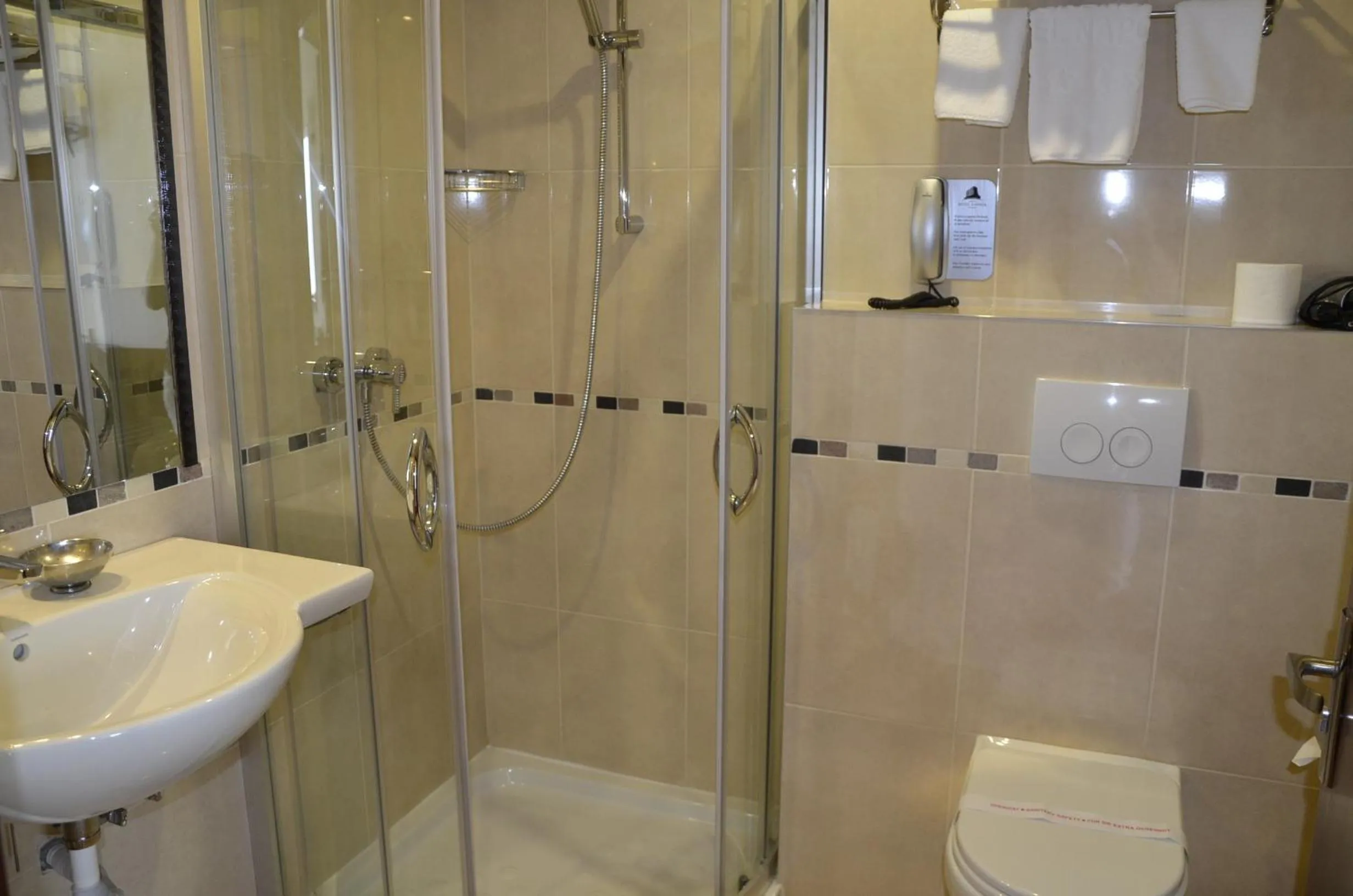 Bathroom in Grand Hotel Napoca