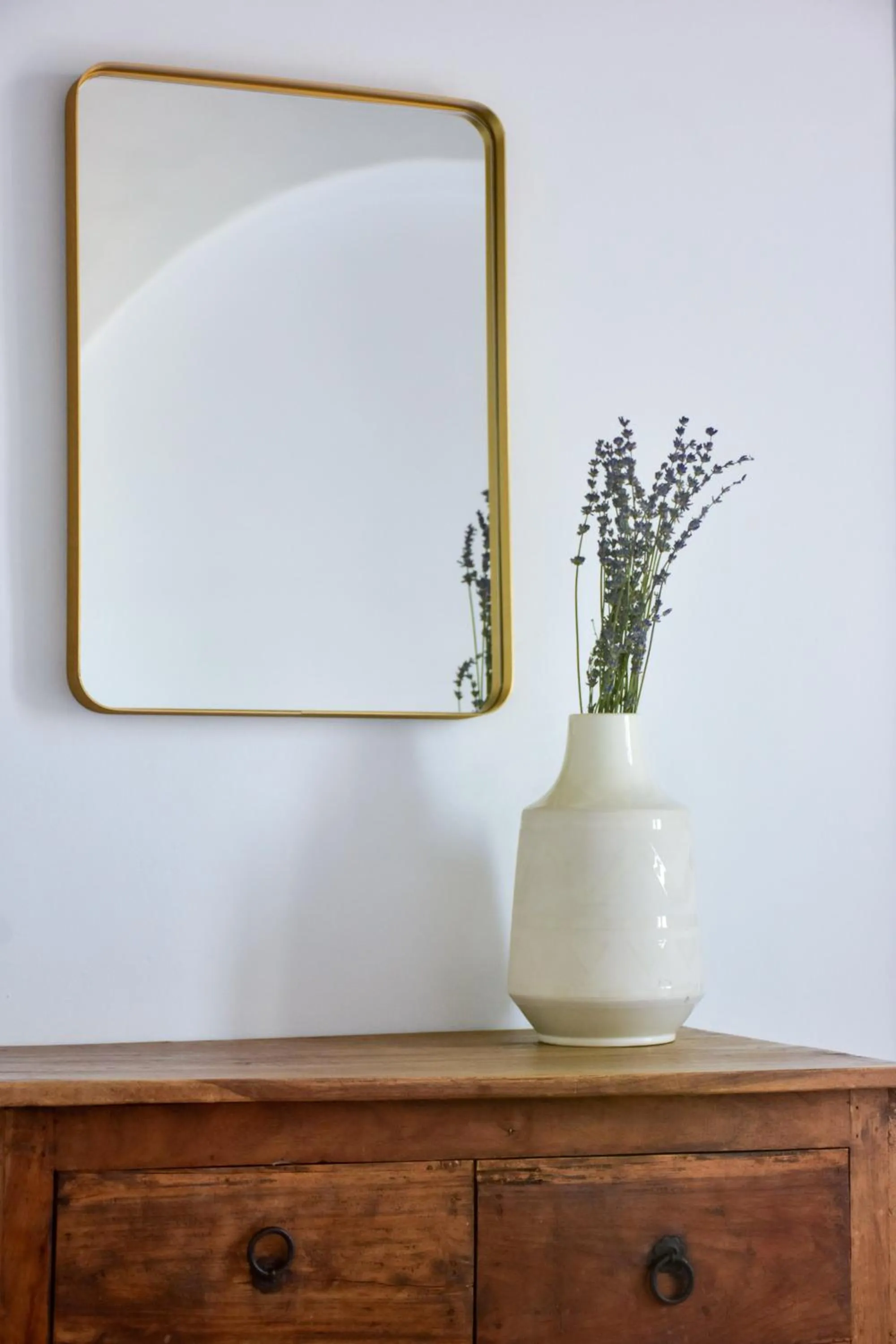 Decorative detail in Living Theros Luxury Suites