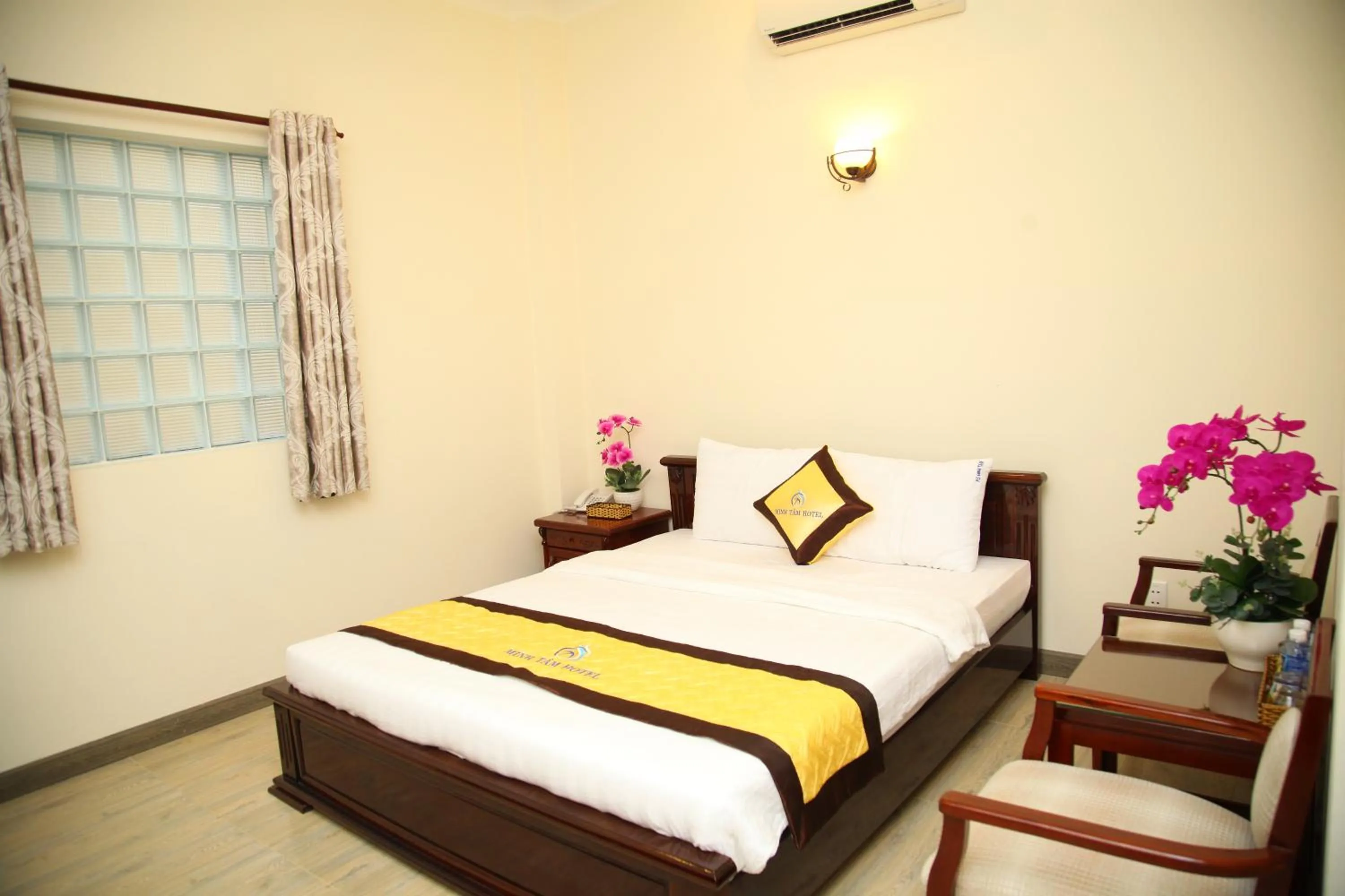 Bed in Minh Tam Hotel and Spa