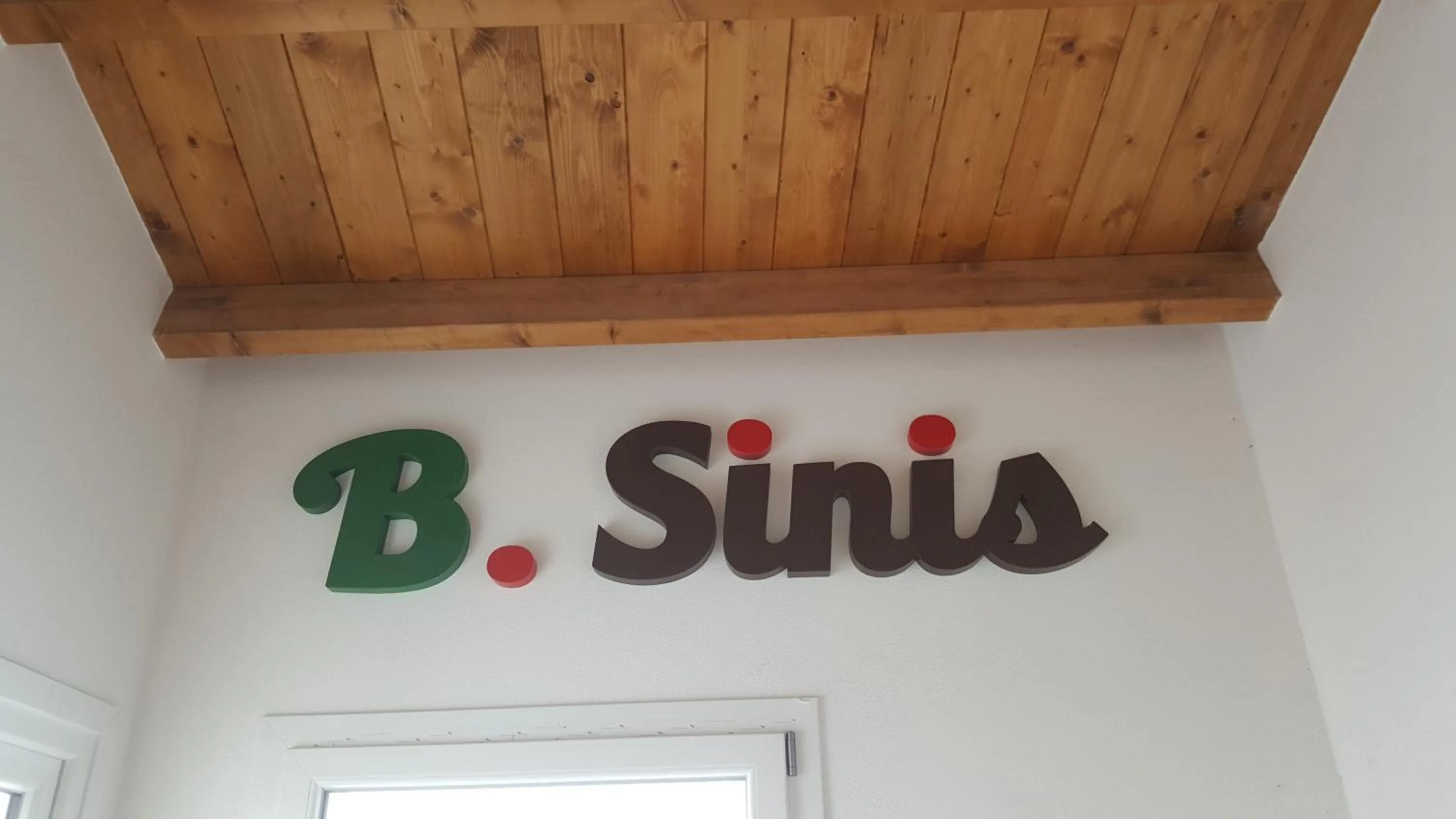 B. SINIS