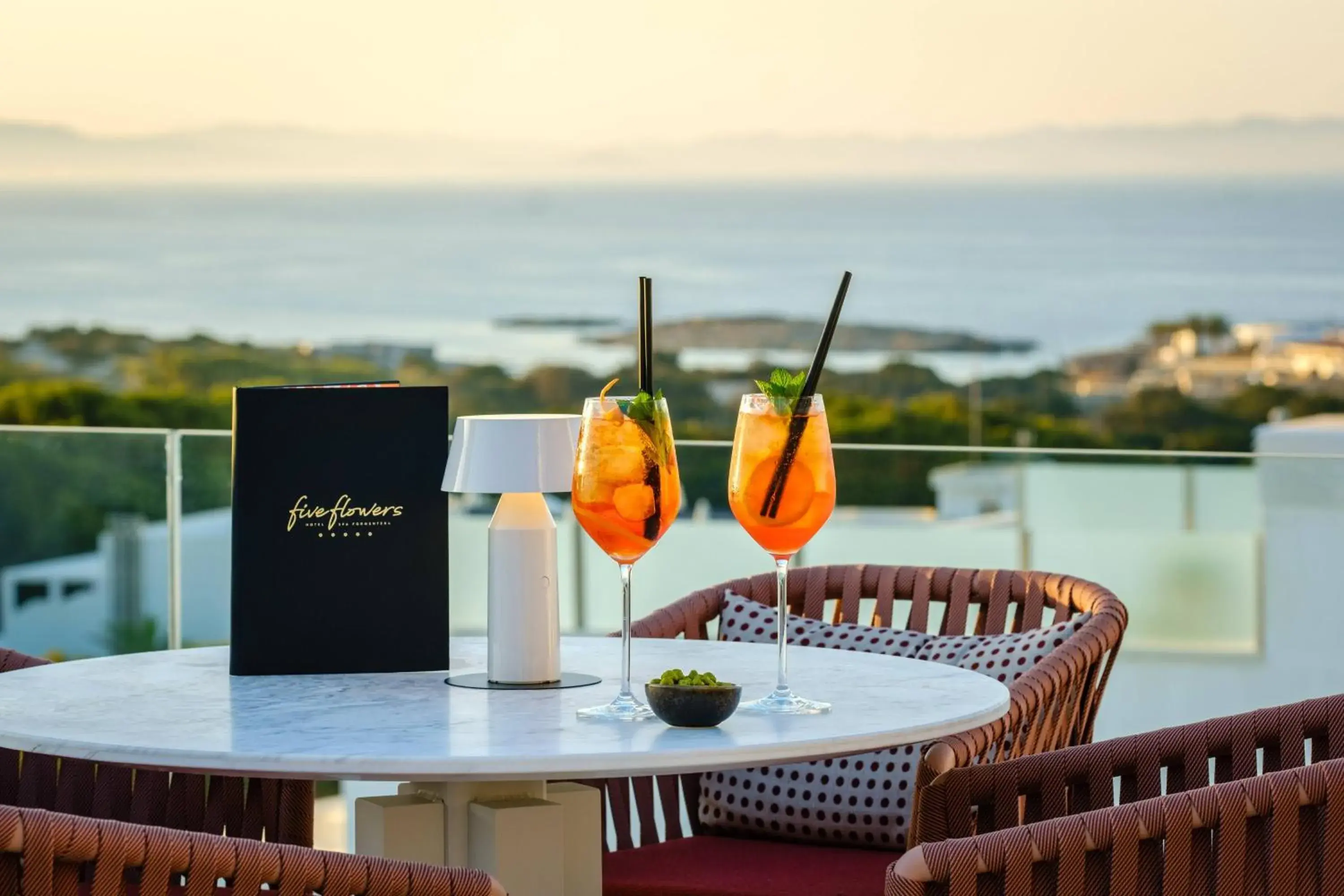 Food and drinks in Five Flowers Hotel Formentera Meliá Collection Food and drinks in Five Flowers Hotel Formentera Meliá Collection