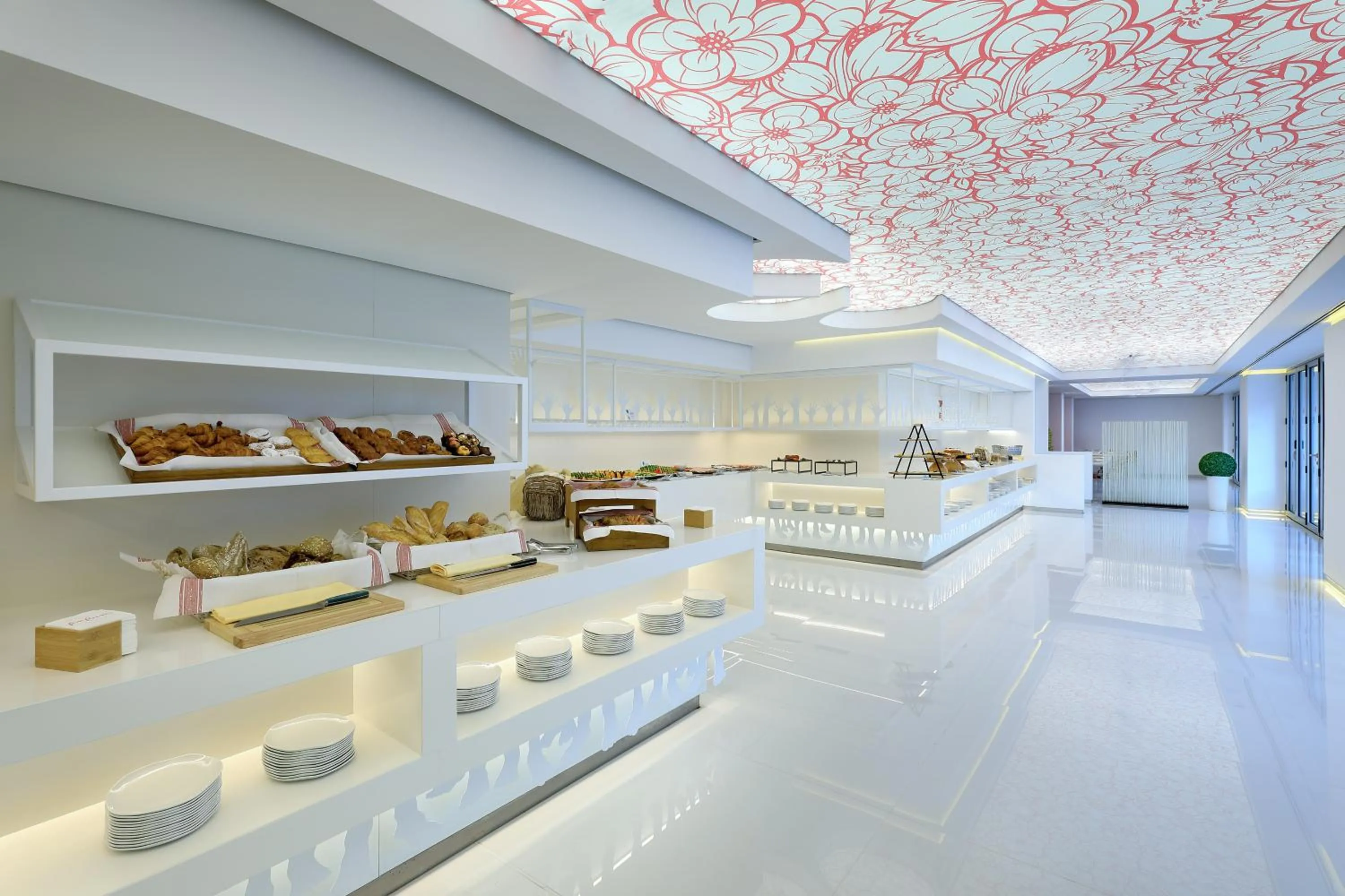 Food and drinks in Five Flowers Hotel Formentera, member of Melia Collection