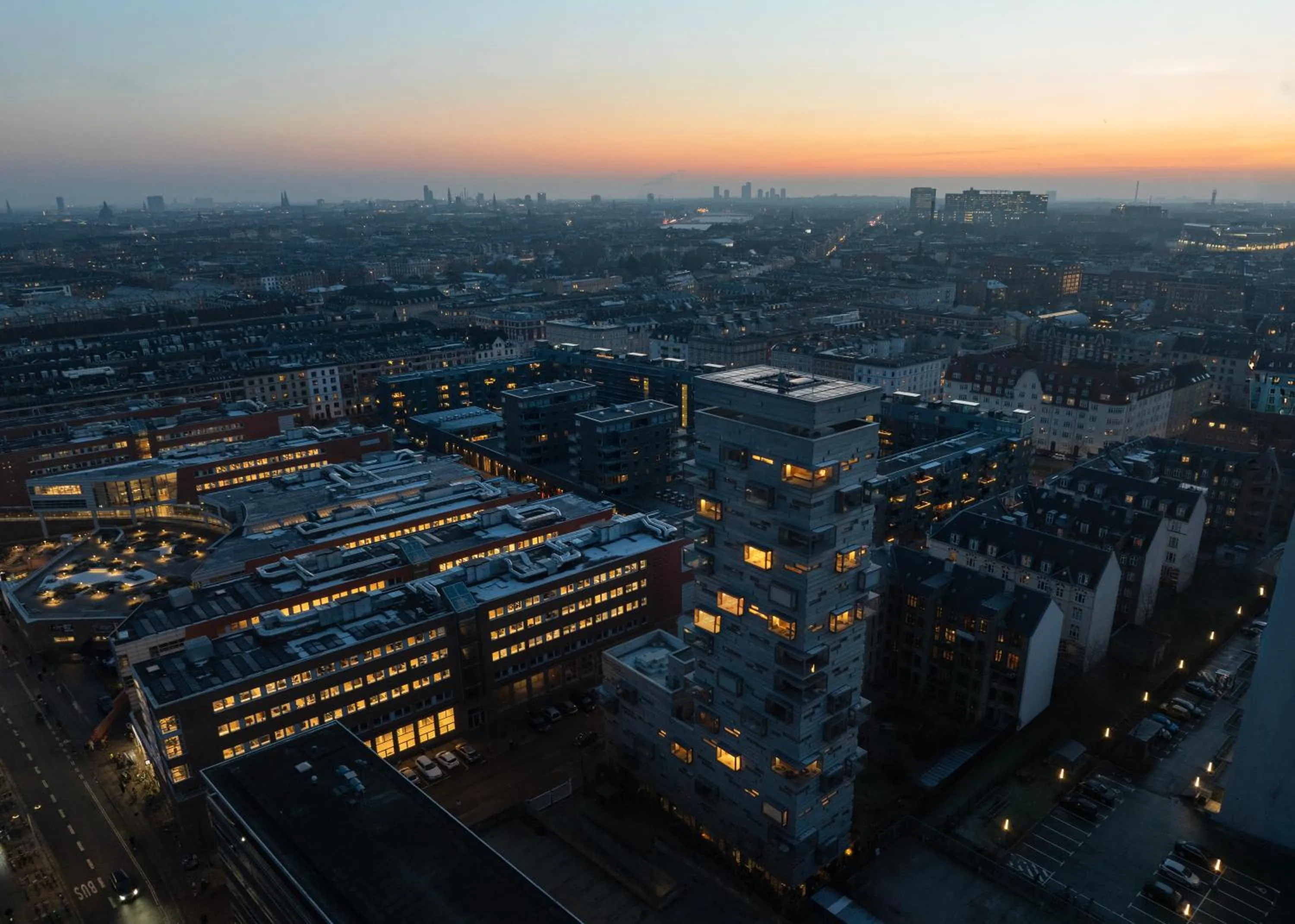 Property building in Charlottehaven