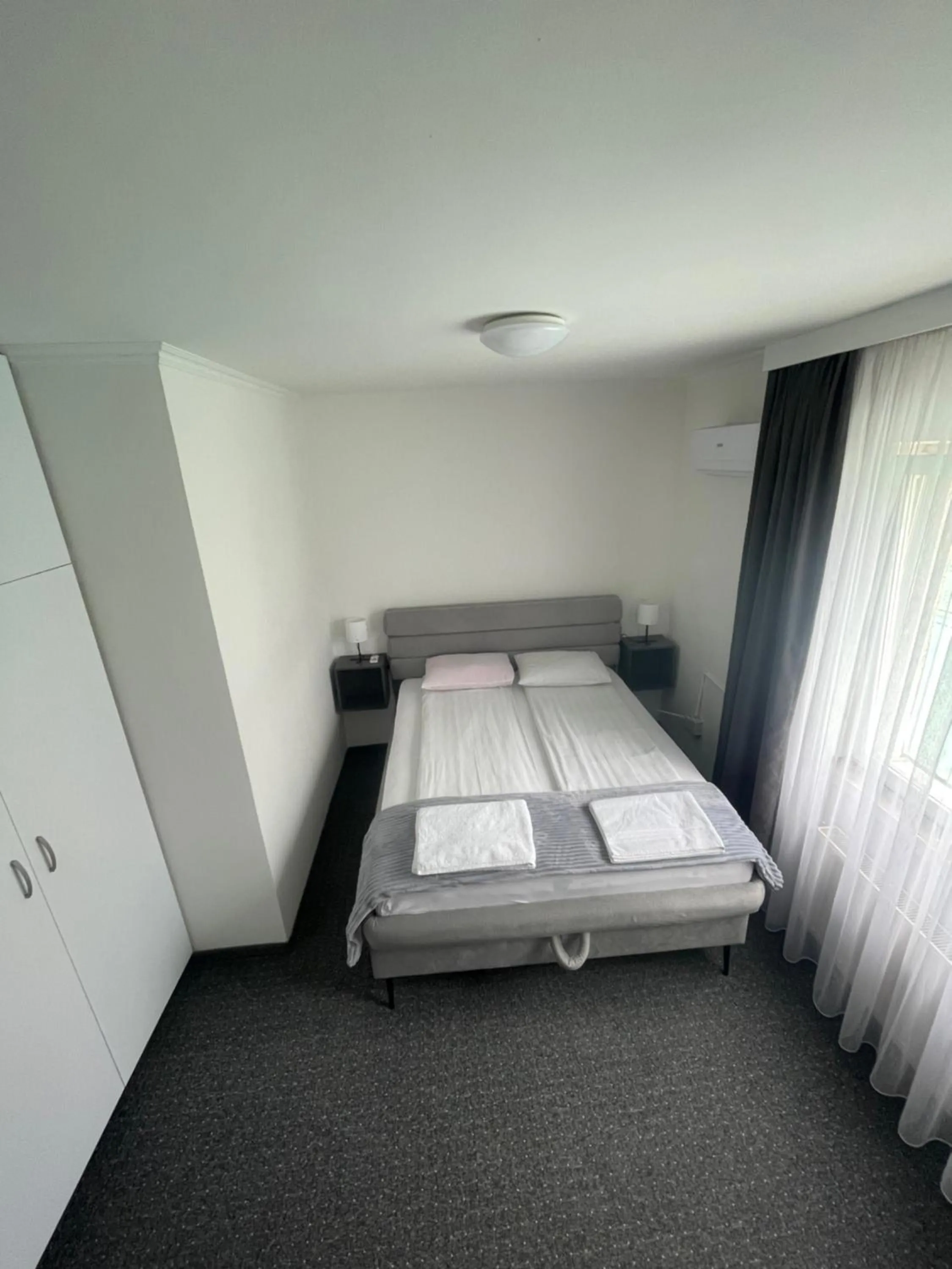 Hotel Ada - Otoka